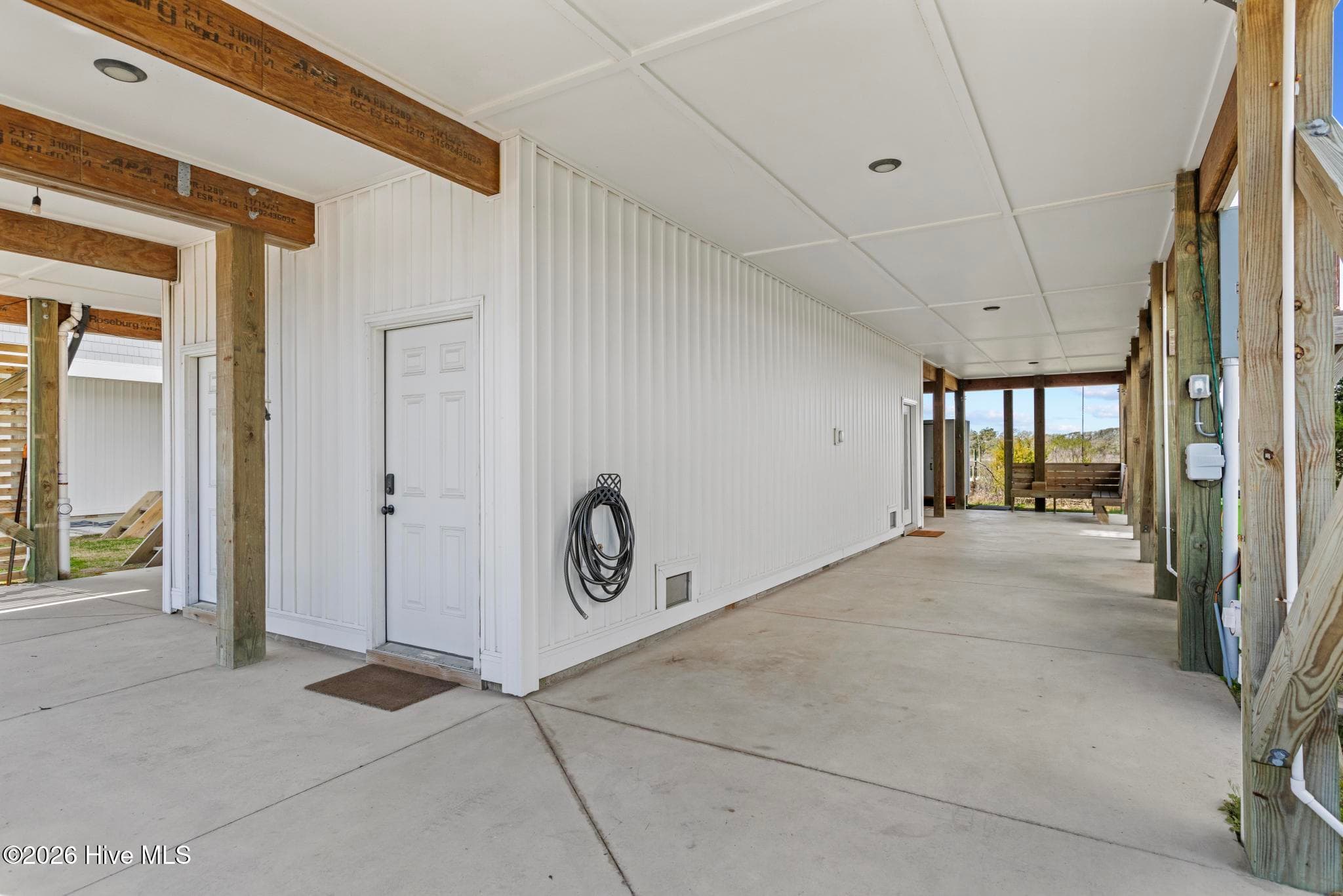 Townhouse at 813 N New River Drive B, Surf City, NC 28445, photo 7 of 7