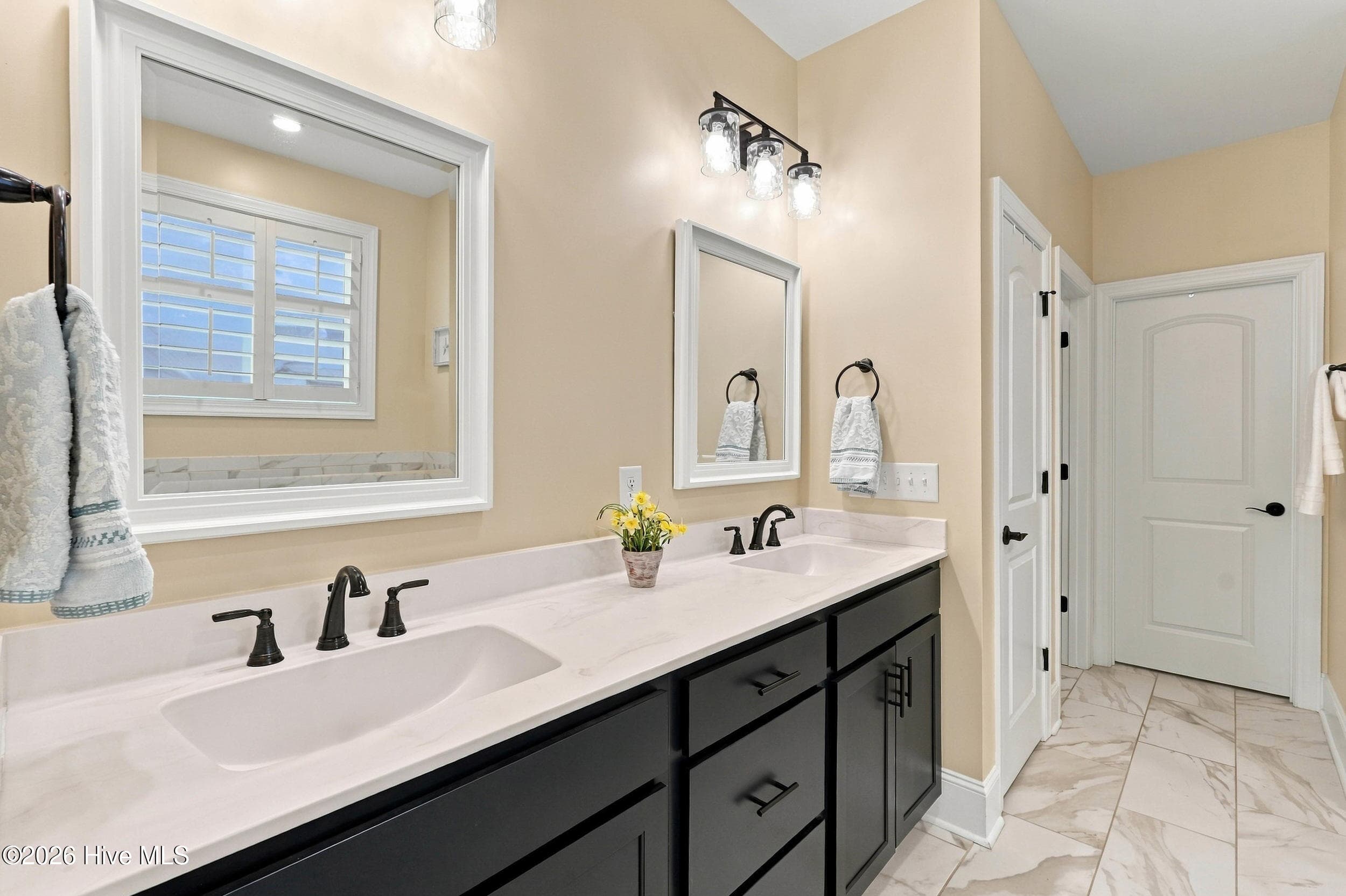 Single Family Residence at 133 Spicer Lake Drive, Holly Ridge, NC 28445, Holly Ridge, photo 43 of 105