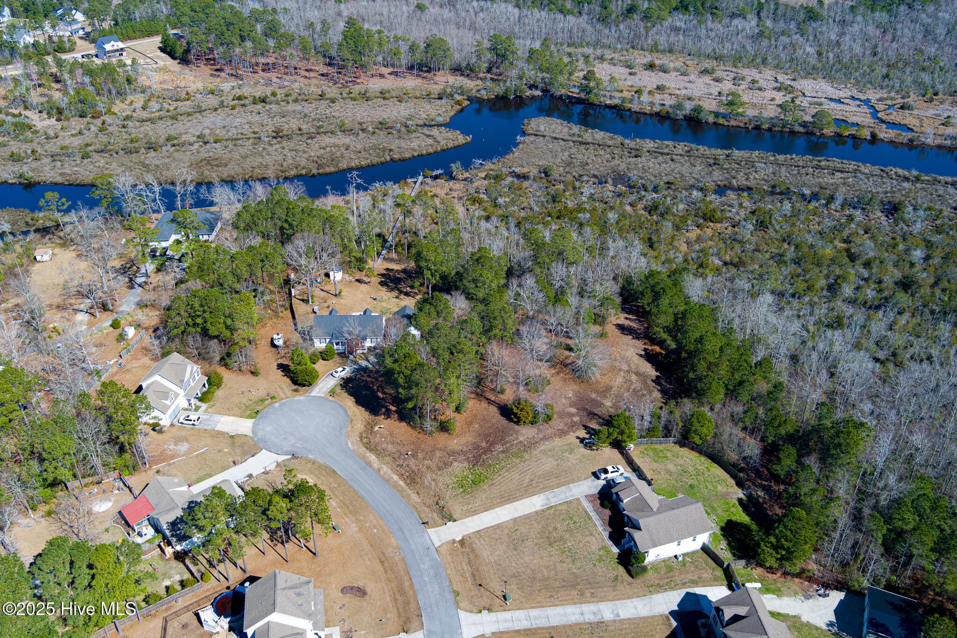226 Gelynda Court, Holly Ridge, NC 28445