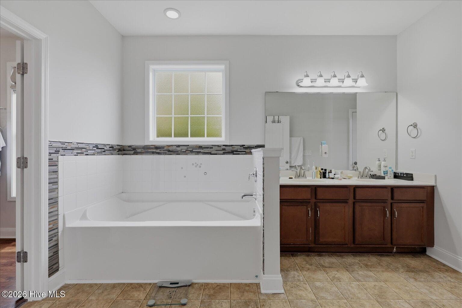 Single Family Residence at 2057 Lapham Drive, Leland, NC 28451, photo 29 of 68