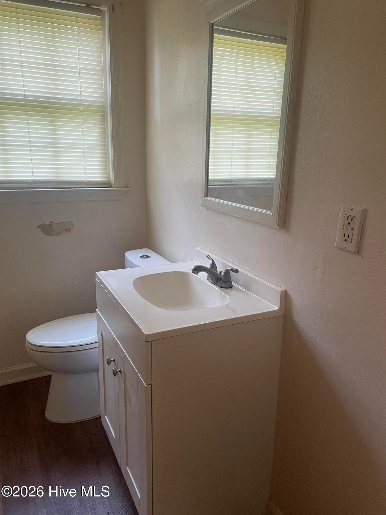 Single Family Residence at 600 Dixon Street, Kinston, NC 28501, photo 13 of 15