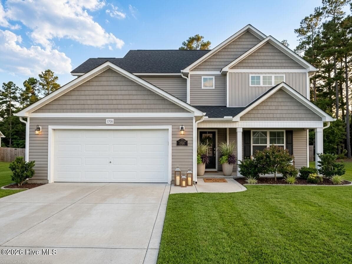 Single Family Residence at 1704 Ramsdale Road, Hope Mills, NC 28348, photo 2 of 23