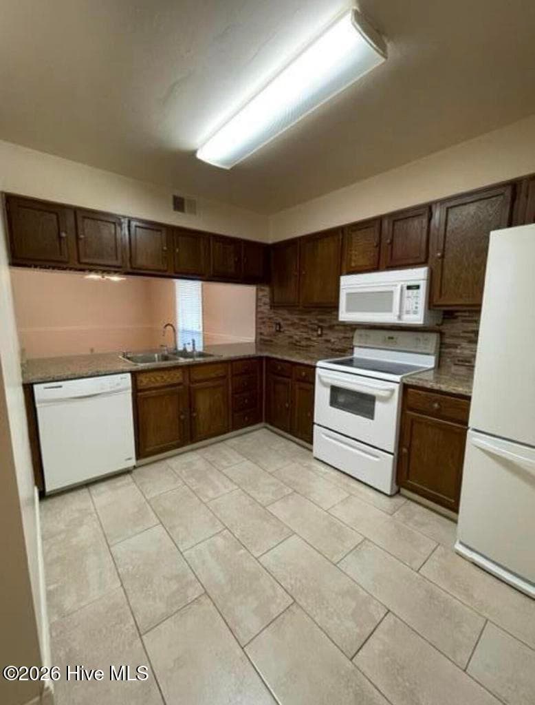 Condominium at 118 The Bunkers, Aiken, SC 29803, photo 22 of 40