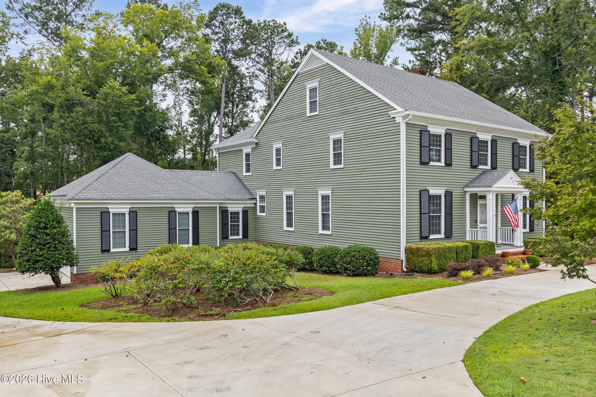Single Family Residence at 724 Jones Creek, Evans, GA 30809, photo 2 of 45