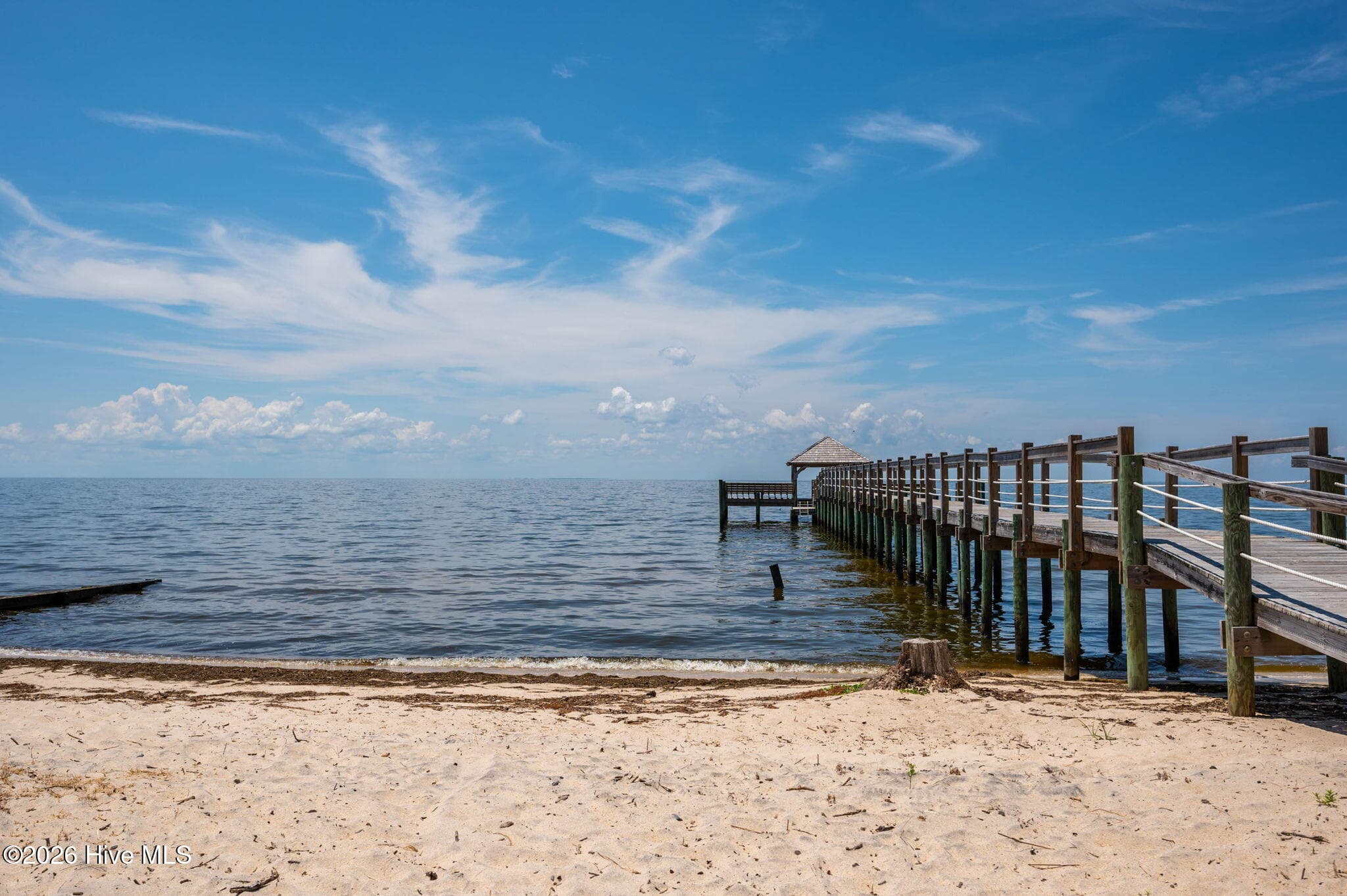 HOA Beach and Pier - 101 135 Captains Way, Powells Point, NC 27966