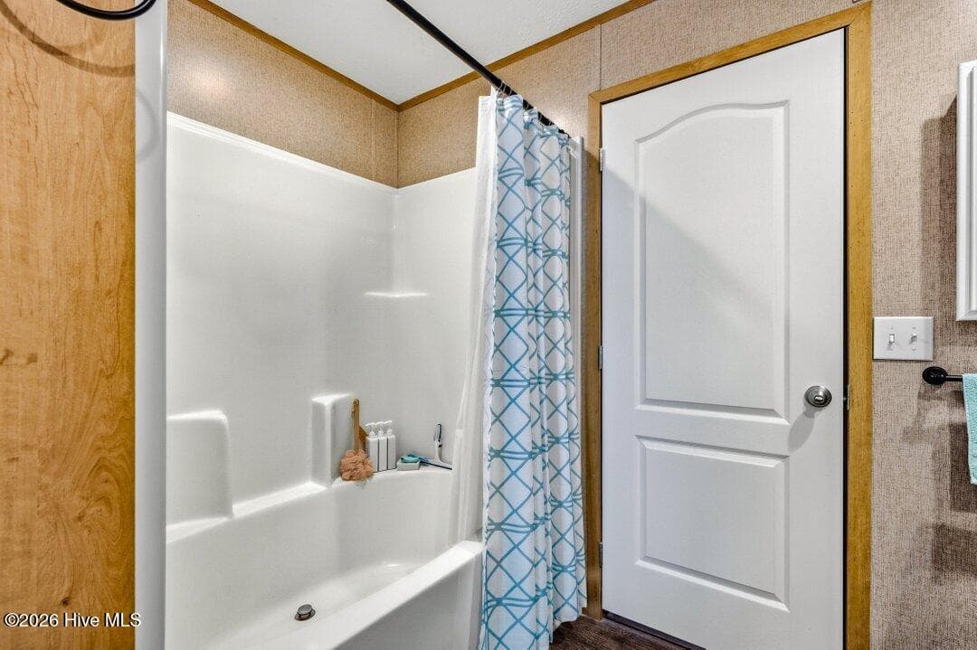 Manufactured Home at 3459 Lakeview Drive SW, Supply, NC 28462, photo 32 of 70