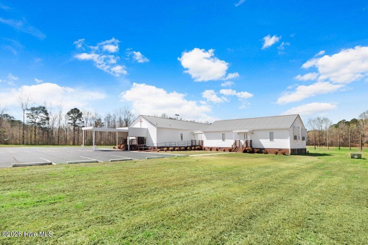 Commercial Sale at 3806 U.S. 258, Kinston, NC 28504, photo 2 of 2