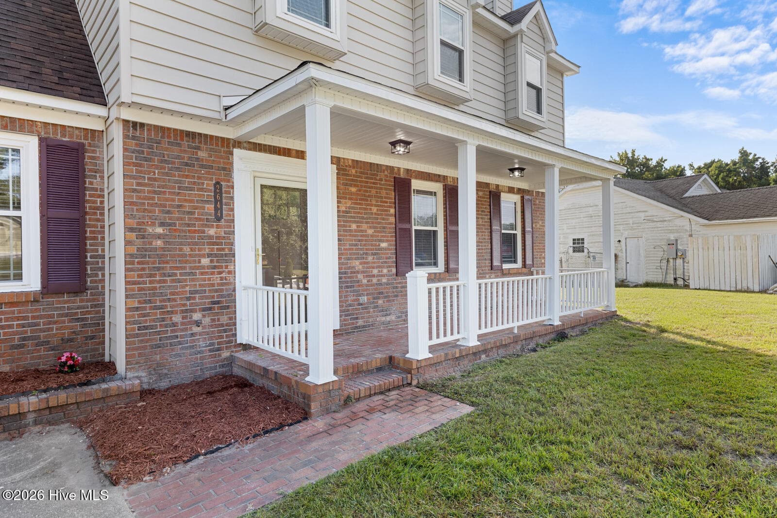 Single Family Residence at 2644 Idlebrook Circle, Midway Park, NC 28544, photo 4 of 43