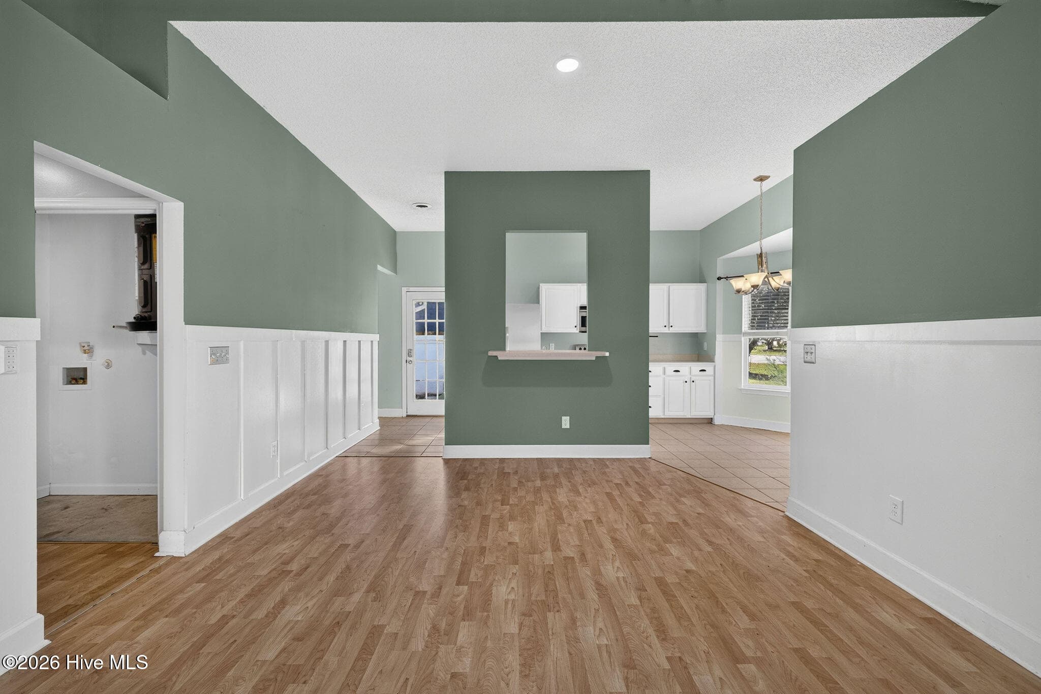 Single Family Residence at 609 Bay Blossom Drive, Wilmington, NC 28411, photo 21 of 38