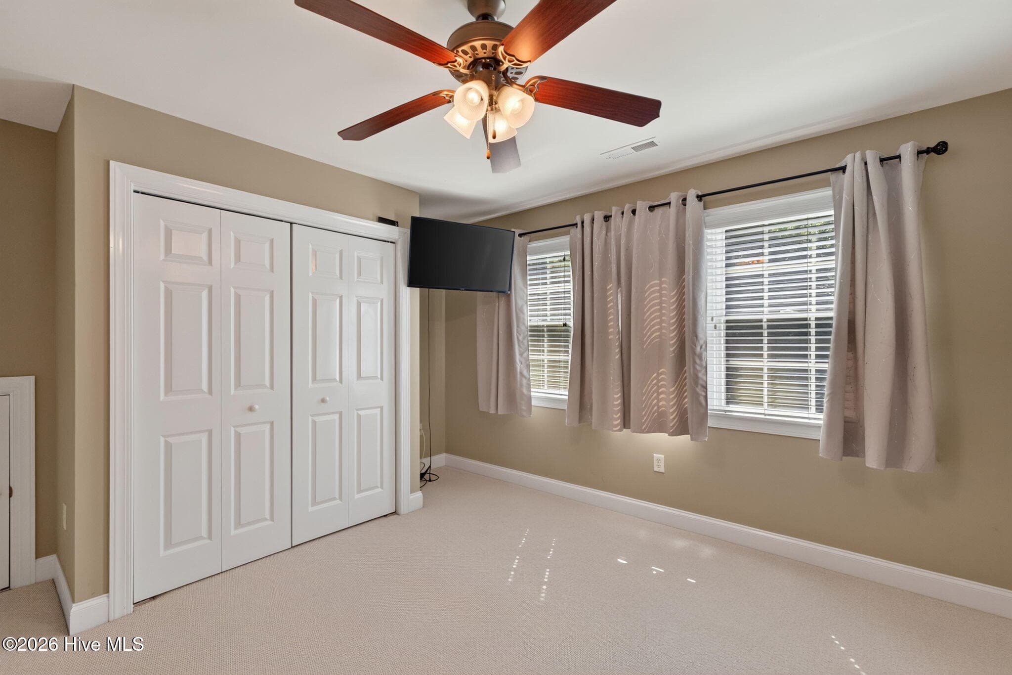 Townhouse at 136 Golf Club Drive A, Elizabeth City, NC 27909, photo 5 of 6