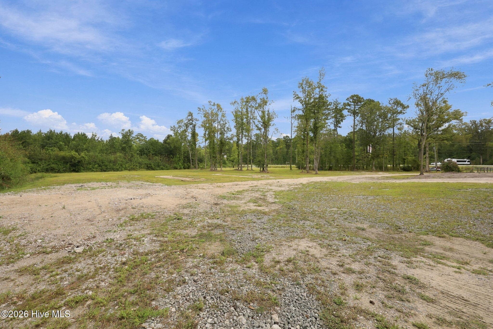 Manufactured Home at 11566 Hwy 17, Maysville, NC 28555, photo 43 of 56