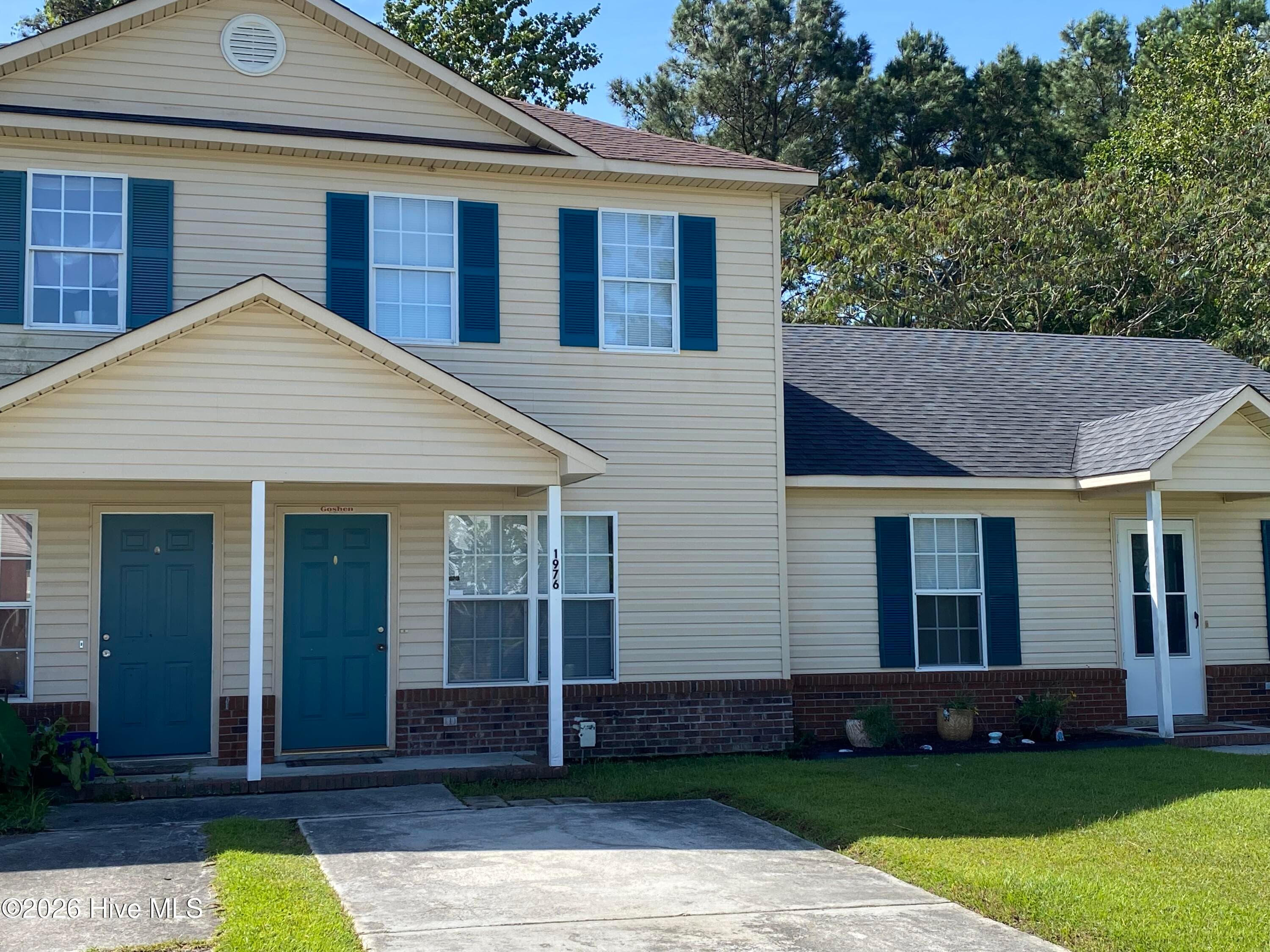 Townhouse at 1976 W Brandymill Lane, Jacksonville, NC 28546, Jacksonville, photo 3 of 13