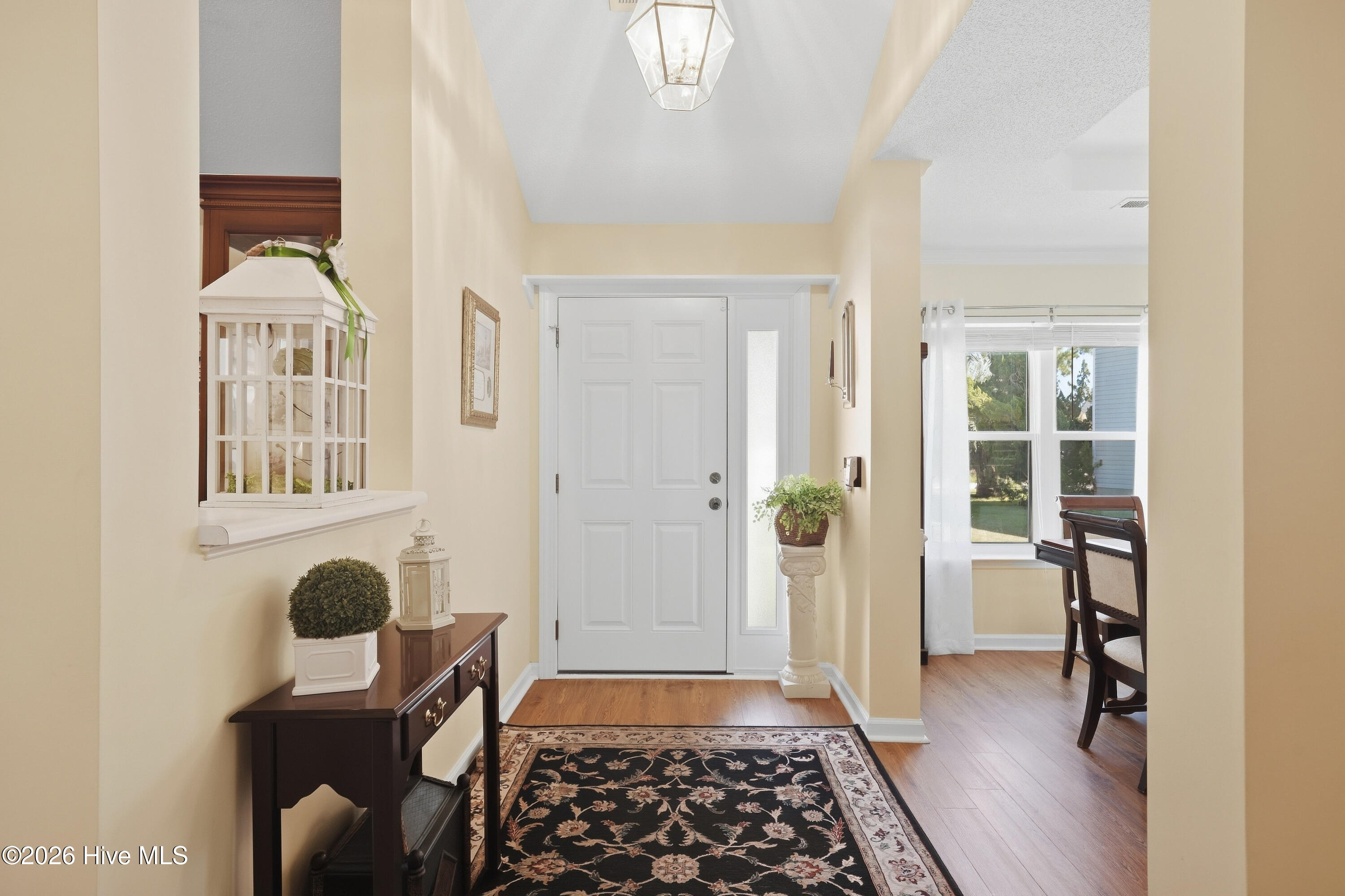 Single Family Residence at 5002 Blue Grass Court, Wilmington, NC 28409, photo 4 of 41