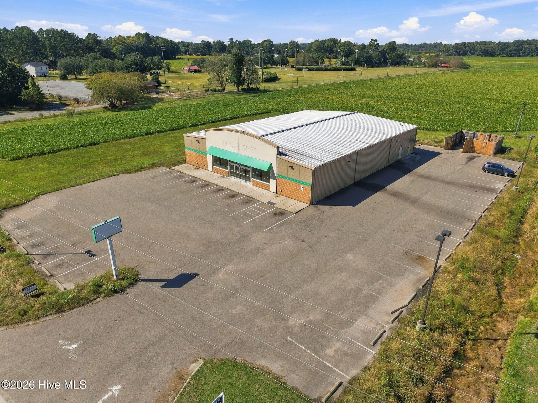 Commercial Sale at 601 N Main Street, Robersonville, NC 27871, photo 5 of 32