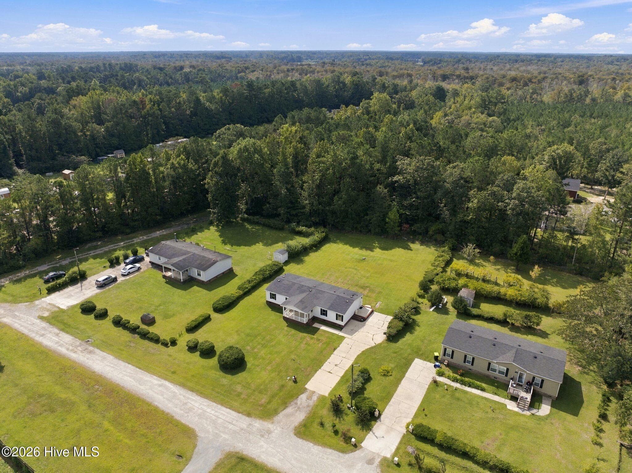 Manufactured Home at 185 New Hope Lane SE, Leland, NC 28451, photo 43 of 49