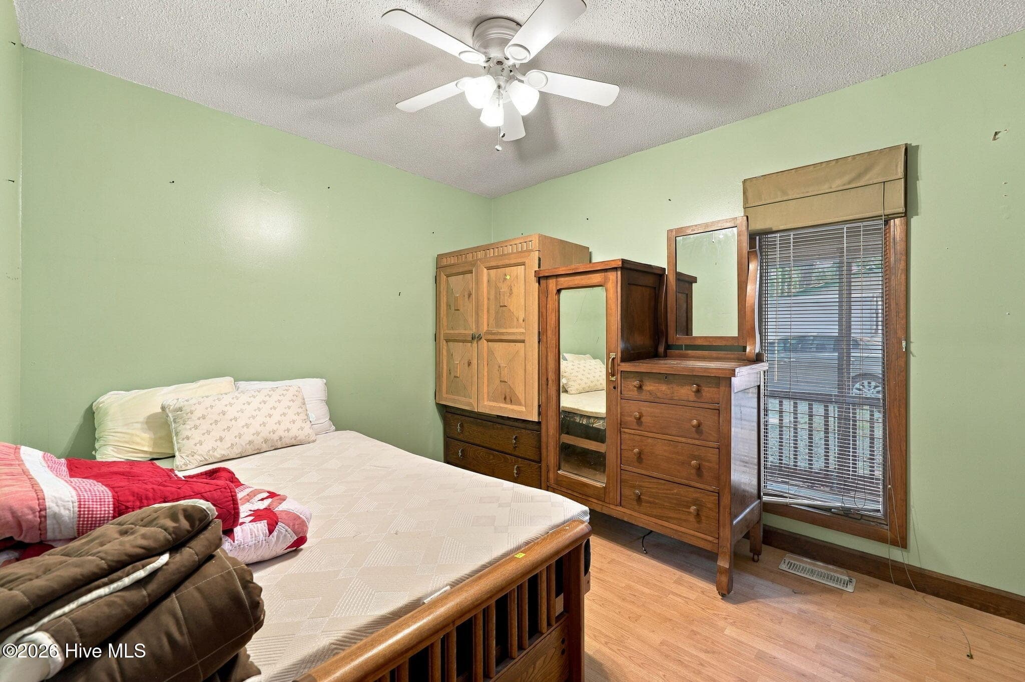 Single Family Residence at 400 Fort Hill Drive, Blounts Creek, NC 27814, photo 21 of 38