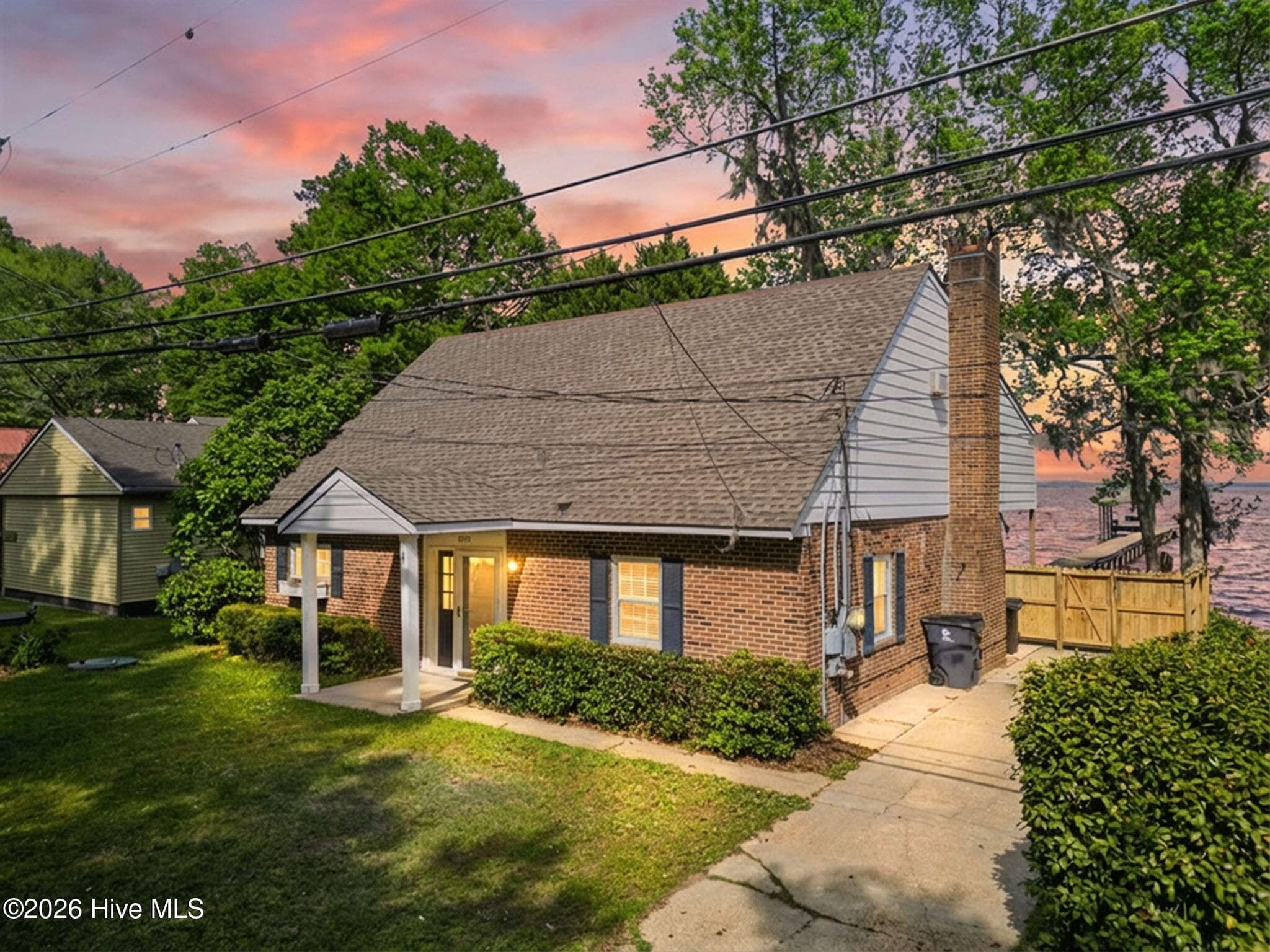 Single Family Residence at 2910 Canal Cove Road, Lake Waccamaw, NC 28450, photo 21 of 50