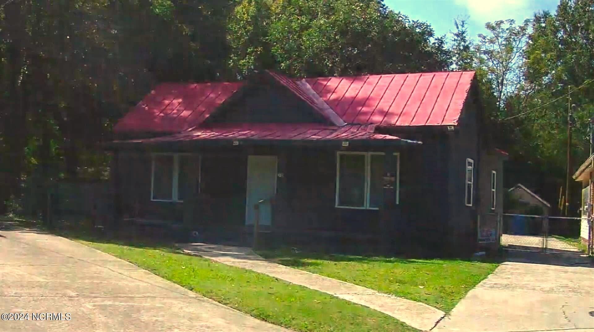 310 Finch Street SE, Wilson, NC 27893