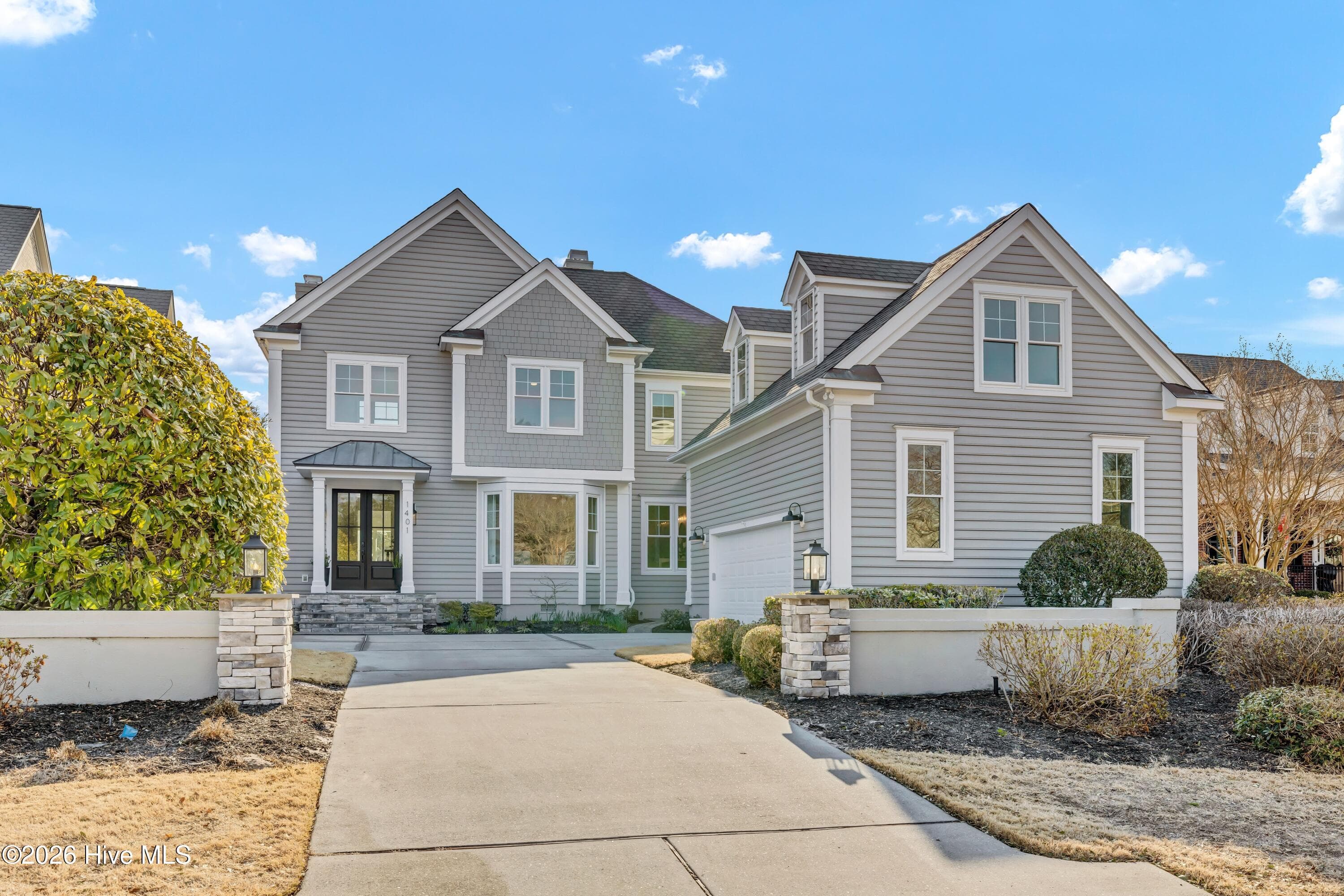 Single Family Residence at 1401 Regatta Drive, Wilmington, NC 28405, photo 12 of 109