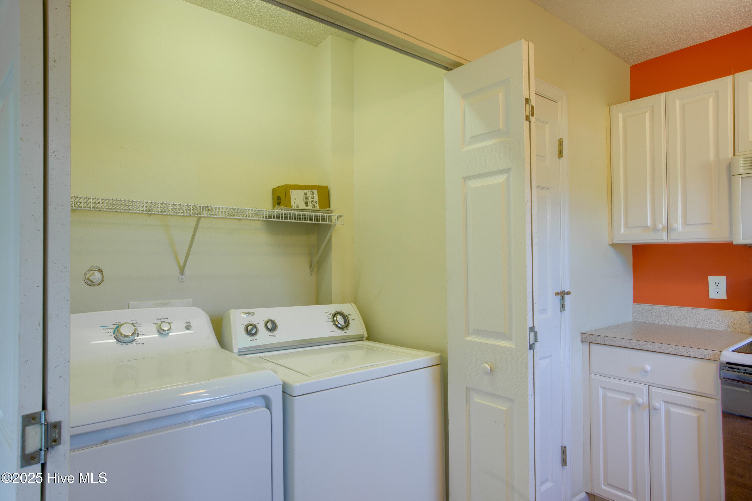 Townhouse at 113 Tillett Lane, Sneads Ferry, NC 28460, photo 28 of 29