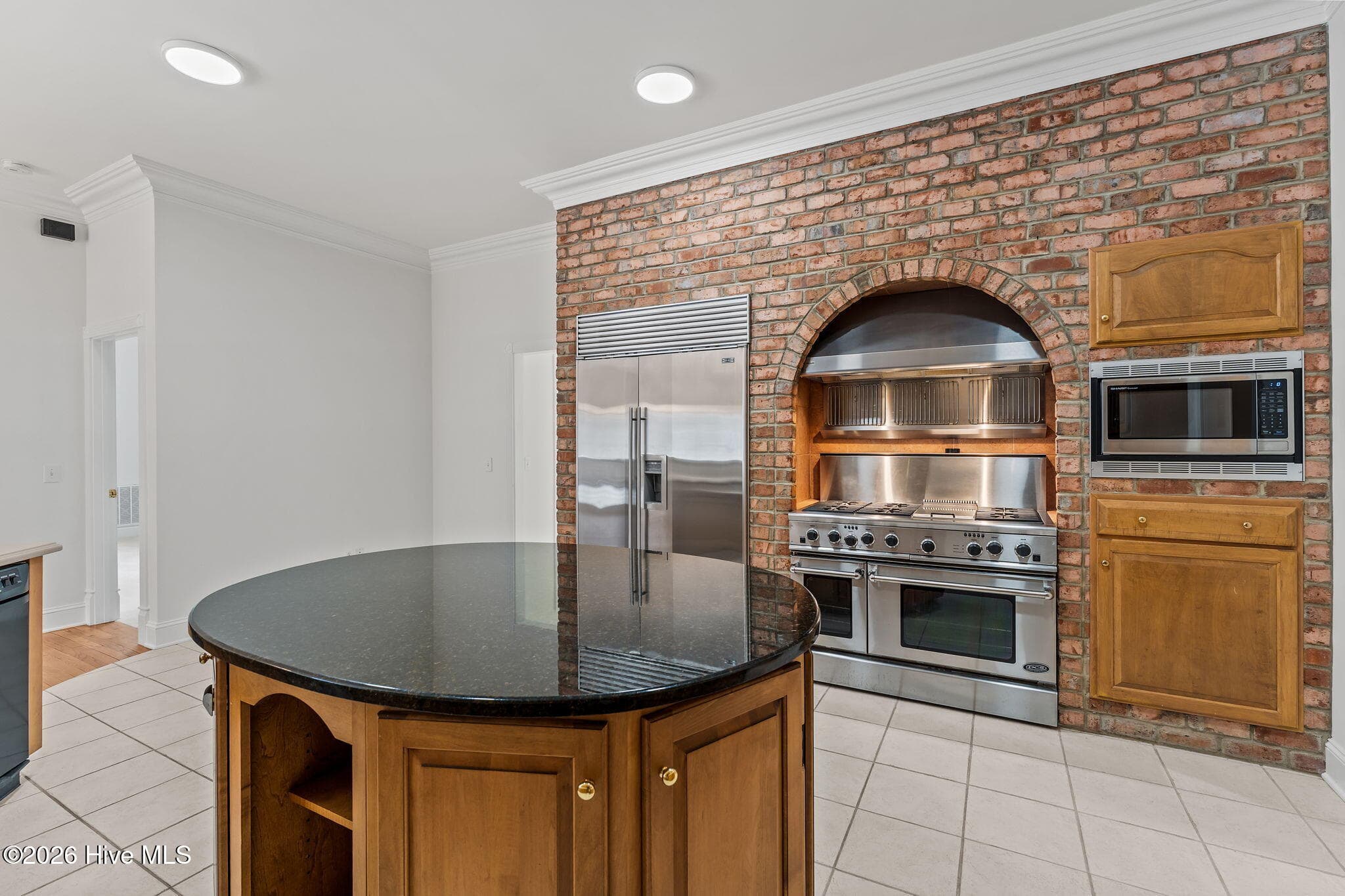 Kitchen with a beautiful gourmet cooking ara. - 22 Lochmere Drive, Pinehurst, NC 28374
