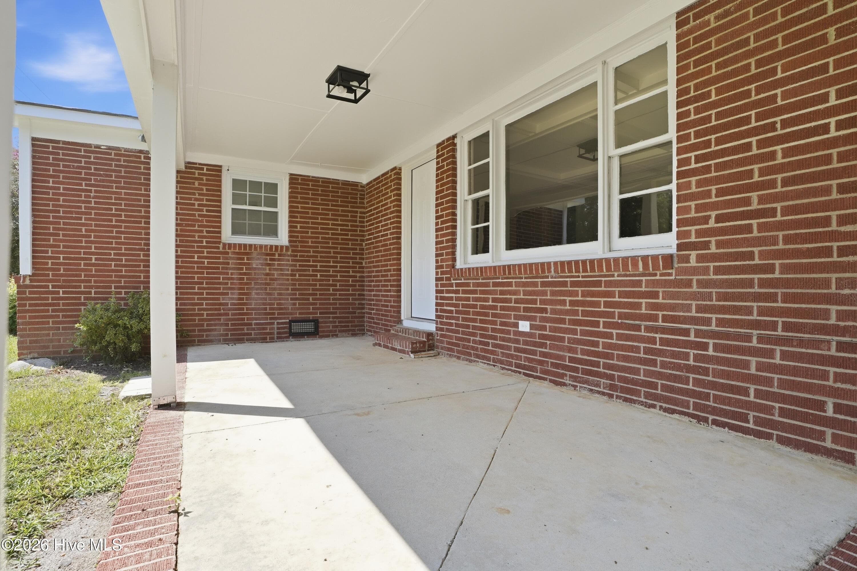 Single Family Residence at 901 E Nash Street, Spring Hope, NC 27882, Spring Hope, photo 3 of 44