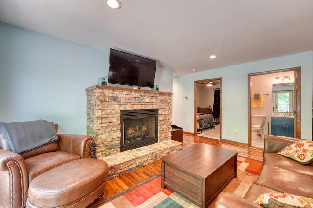Single Family Residence at 290 Butterball Boulevard, Murphy, NC 28906, photo 12 of 47