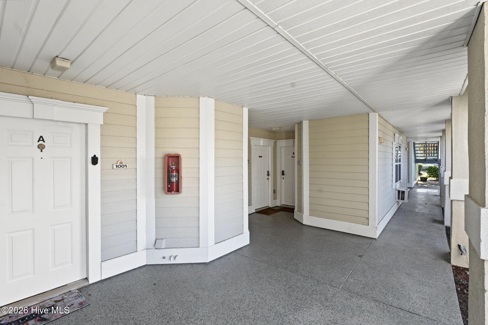 Condominium at 330 S Middleton Drive NW Unit 1002, Calabash, NC 28467, photo 7 of 65