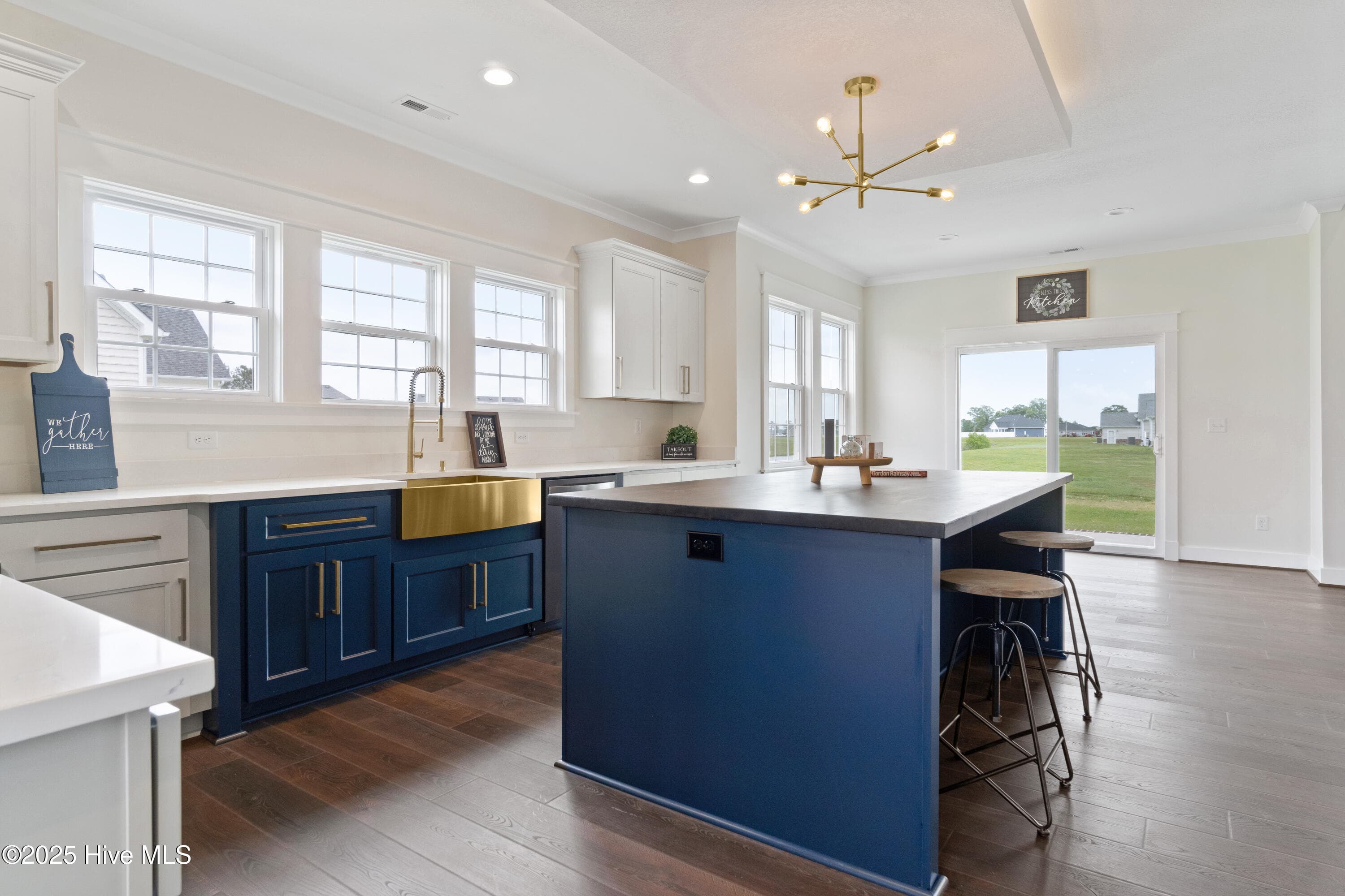 Single Family Residence at 3111 Staysail Drive, Elizabeth City, NC 27909, photo 19 of 42