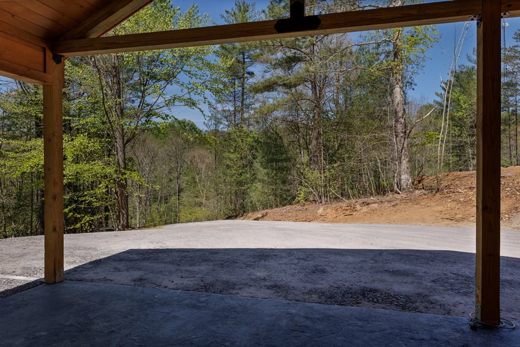 Single Family Residence at 342 Hunter Ridge, Murphy, NC 28906, photo 49 of 82