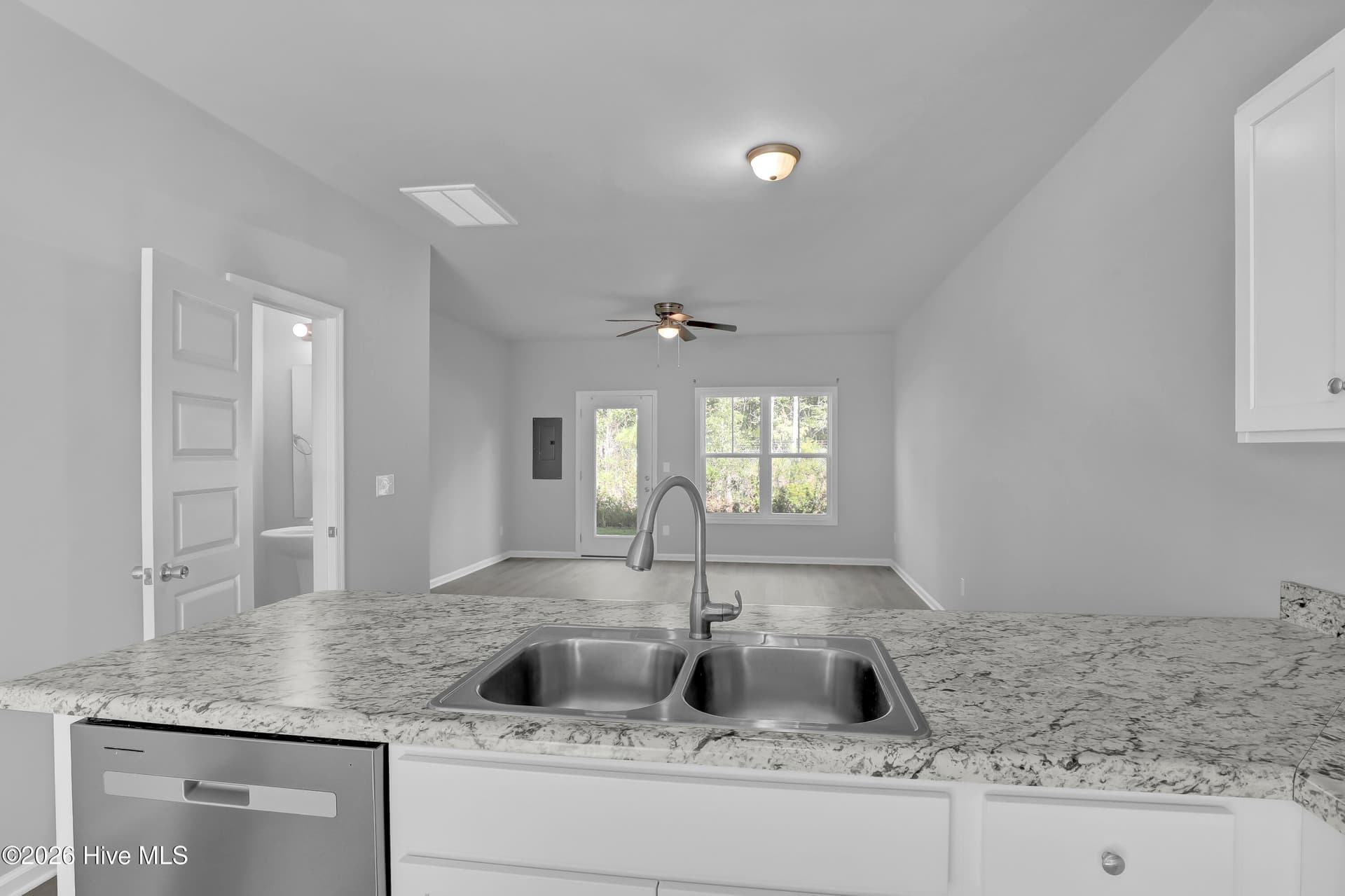 Townhouse at 188 Buckhorn Avenue, Holly Ridge, NC 28445, photo 11 of 26
