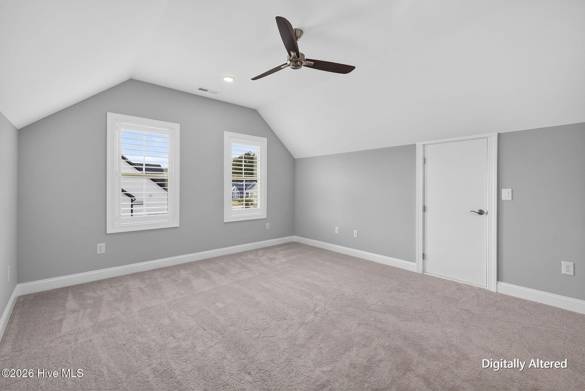Single Family Residence at 9170 Crossbill Drive, Leland, NC 28451, photo 39 of 73