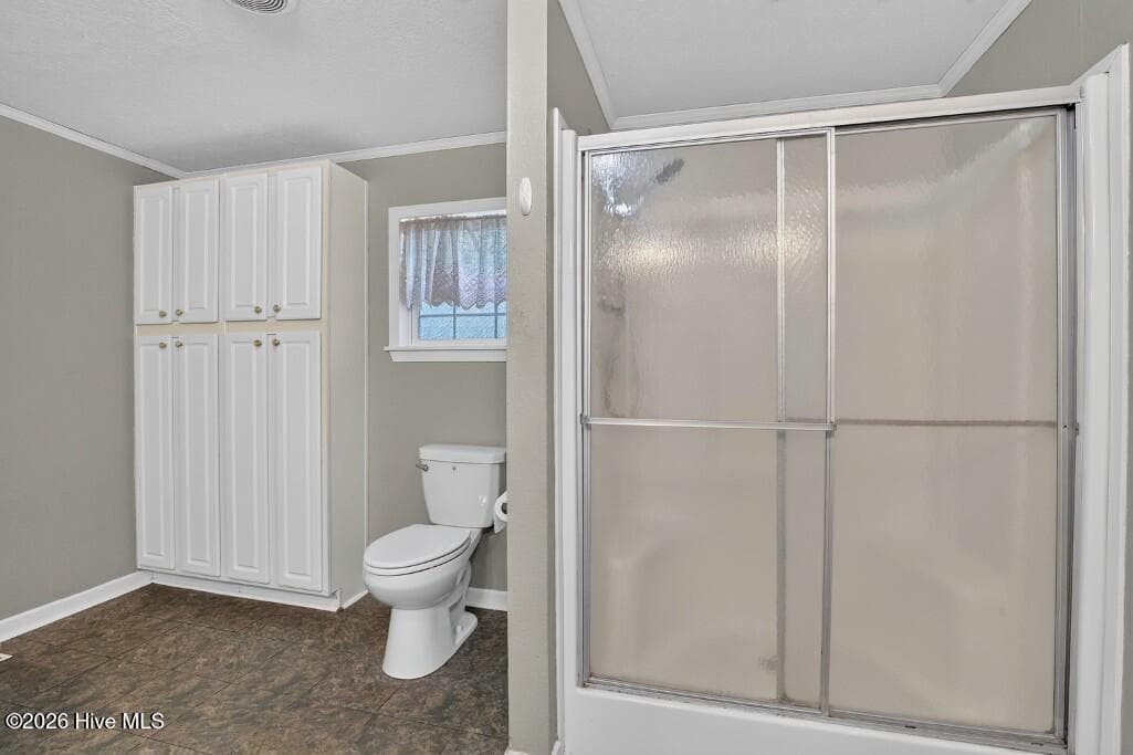 Manufactured Home at 4105 Maggie Lane, New Bern, NC 28560, photo 25 of 43