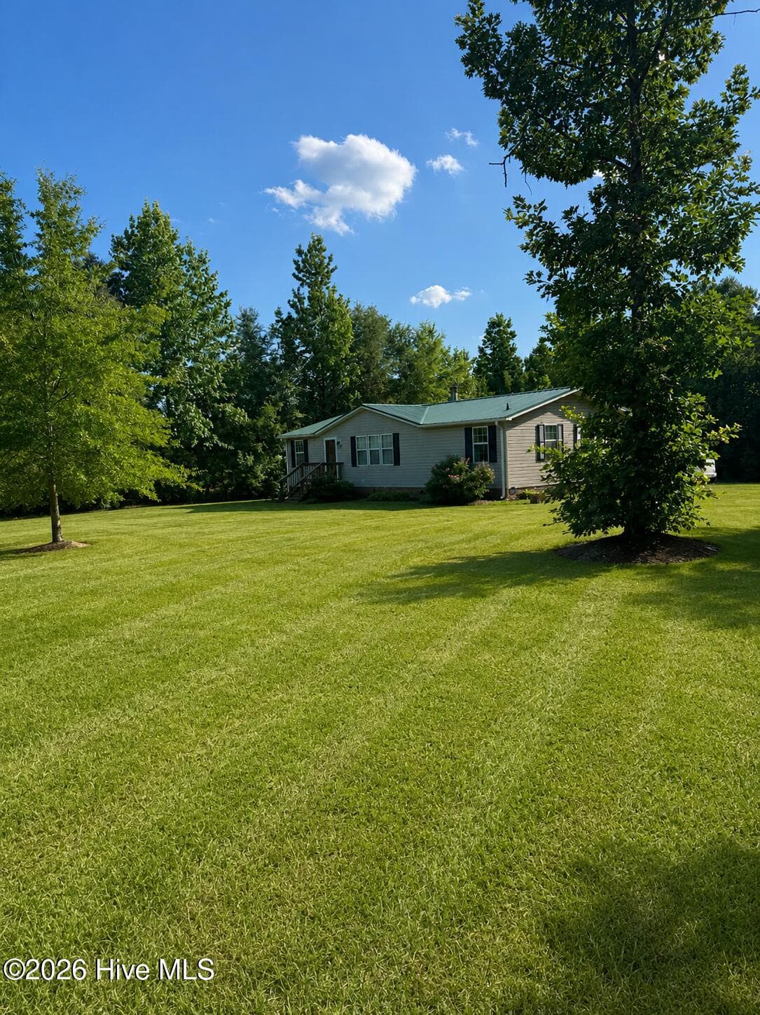 Manufactured Home at 605 Big Woods Road, Macon, NC 27551
