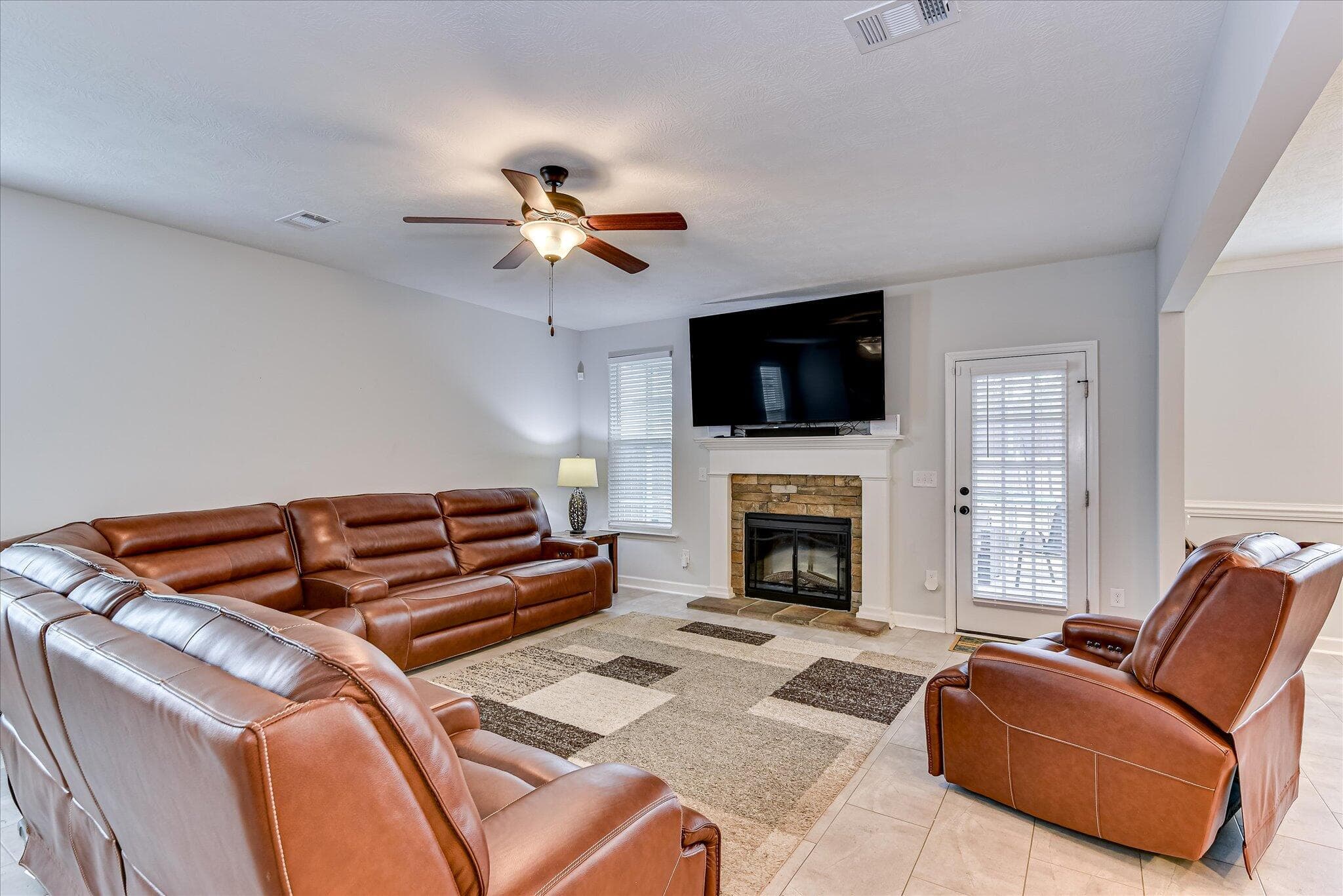 Single Family Residence at 526 Jensen Lane, Augusta, GA 30909, photo 7 of 44