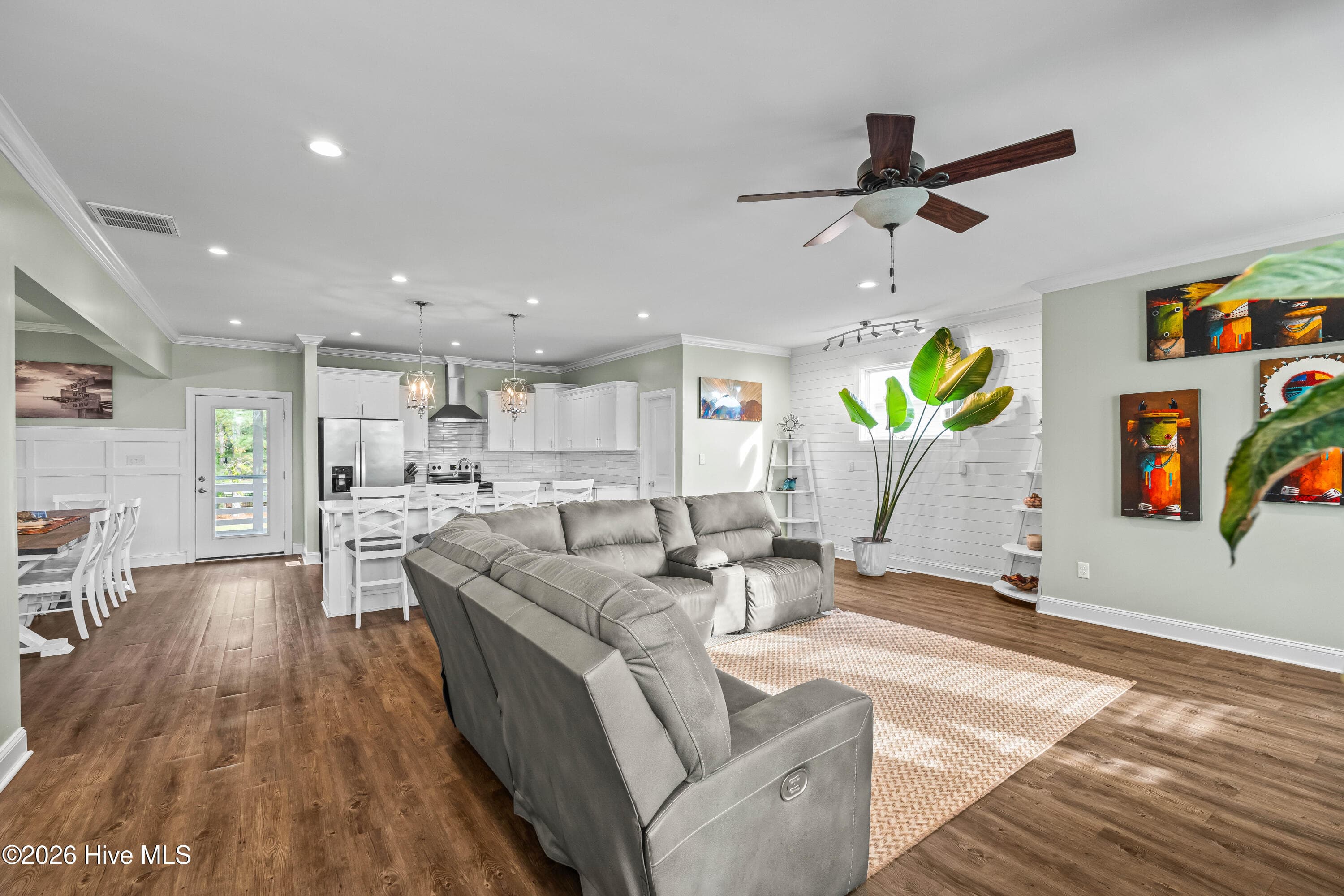 Single Family Residence at 216 Gatsey Lane, Beaufort, NC 28516, photo 8 of 61