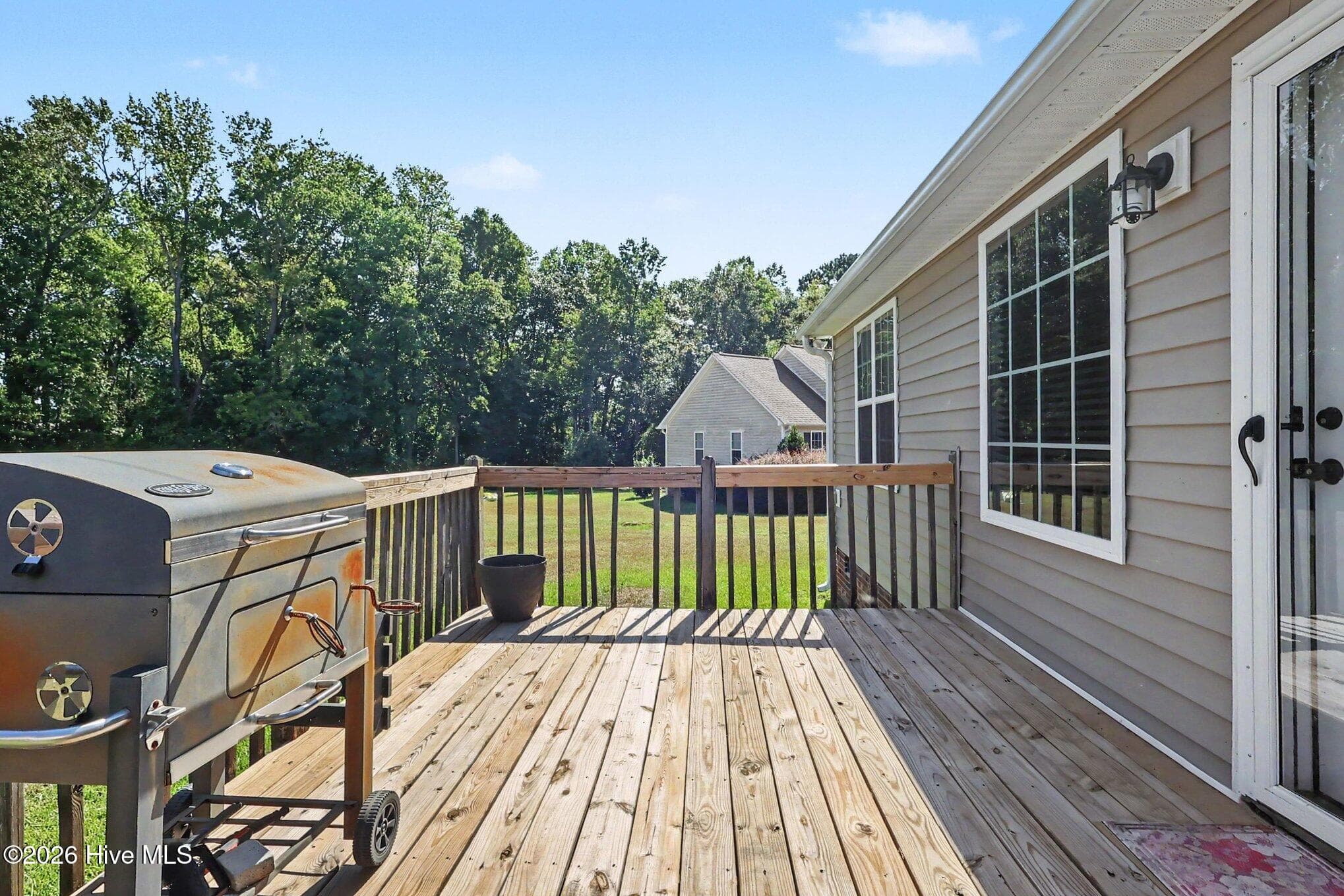 Single Family Residence at 25 Lawrence Court, Smithfield, NC 27577, photo 32 of 35