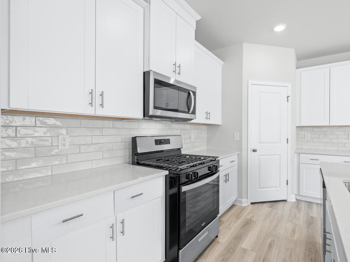 Single Family Residence at 2201 Lewis Allen Crossing NW, Ash, NC 28420, photo 14 of 28