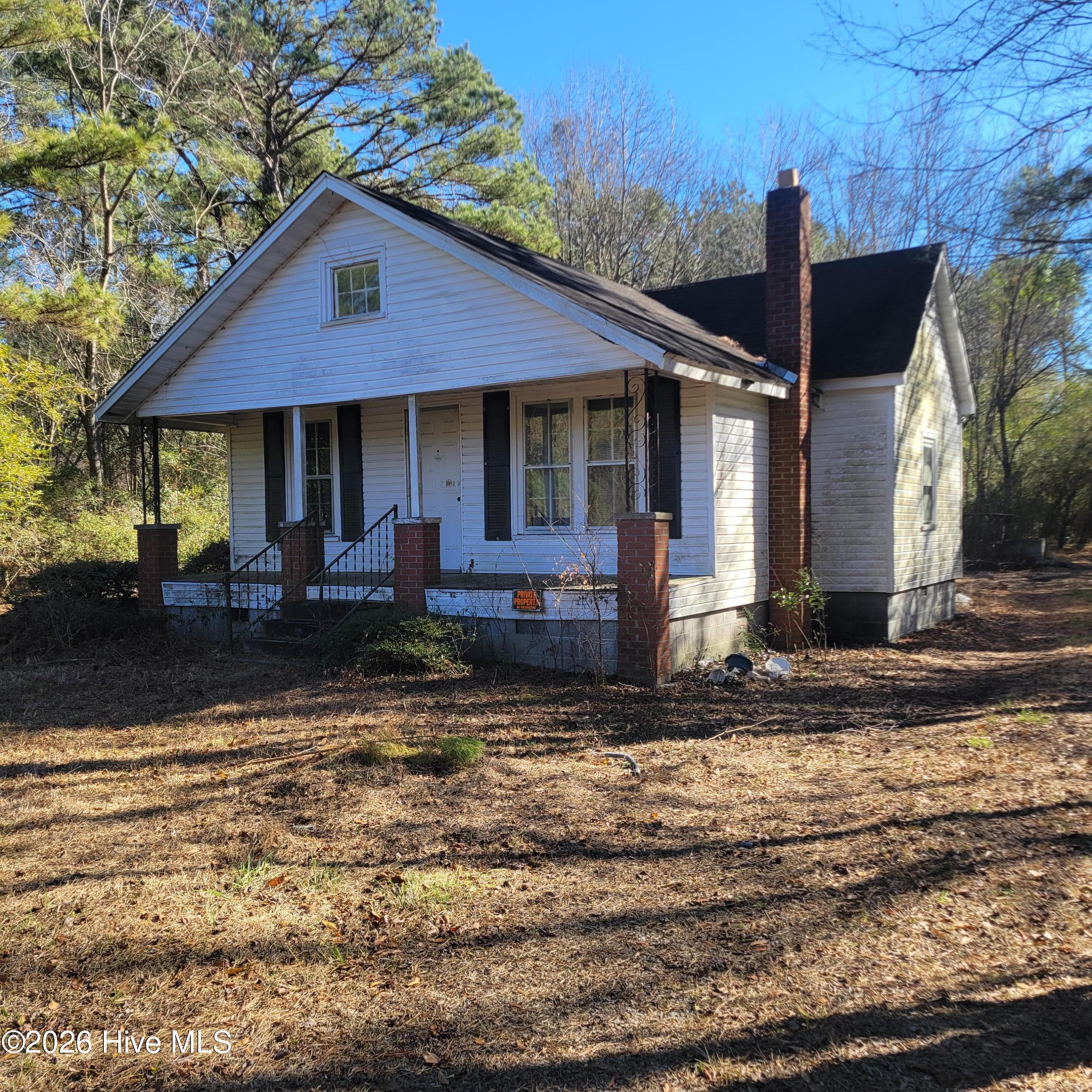 Improved at 2105 Nc Highway 53 E, Burgaw, NC 28425, photo 2 of 13