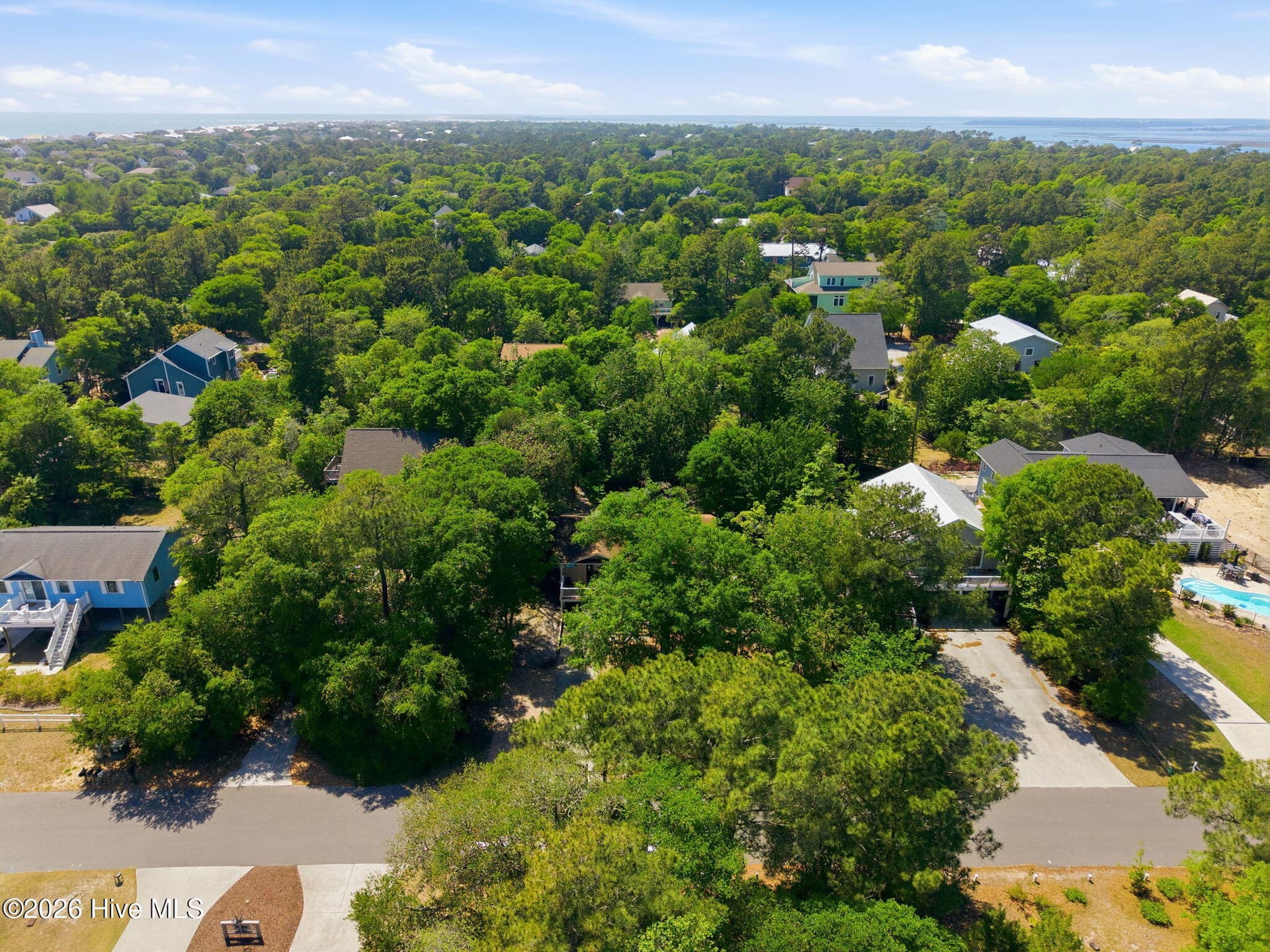 Single Family Residence at 137 Doe Drive, Emerald Isle, NC 28594, photo 22 of 49