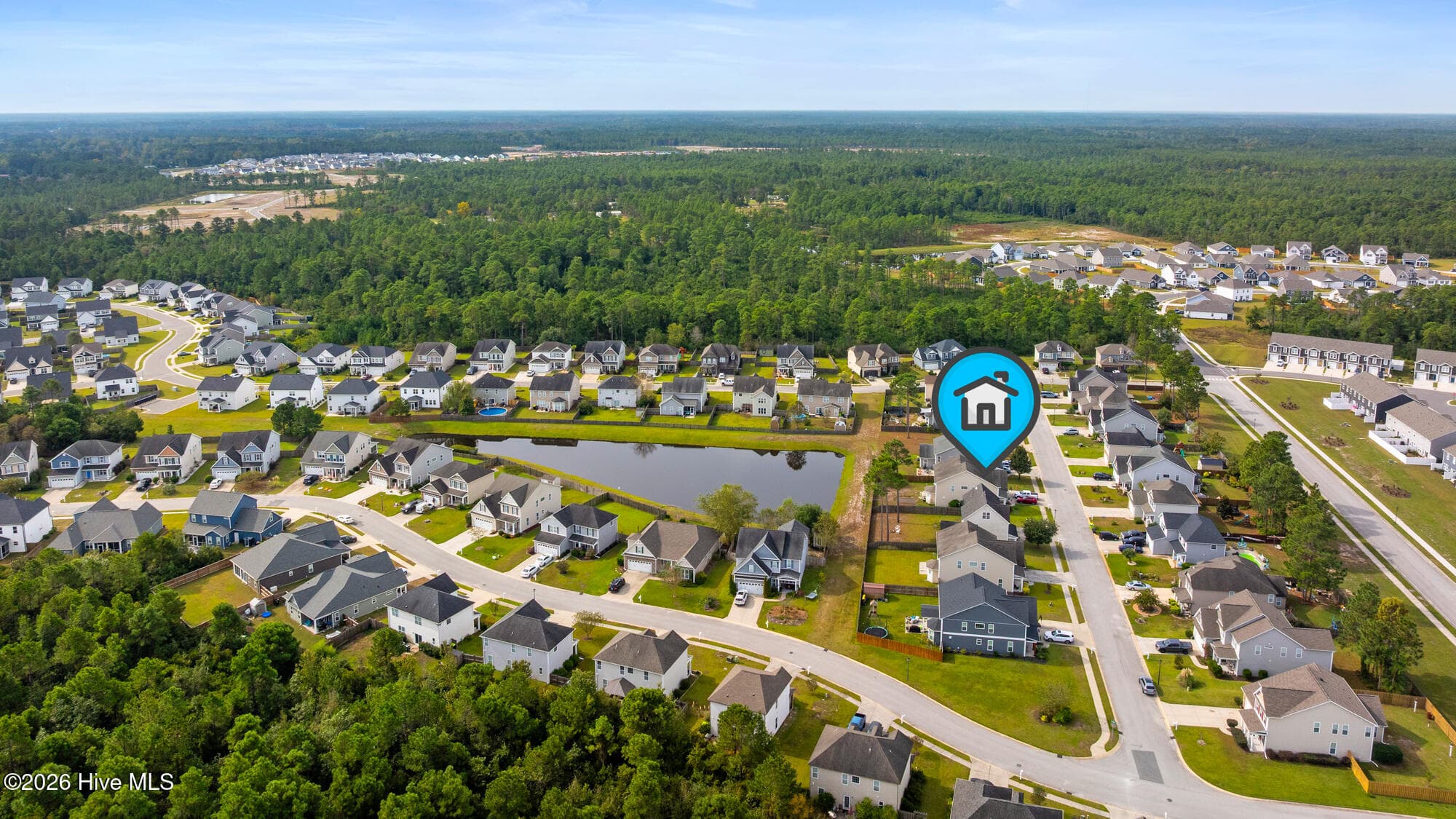 Single Family Residence at 8025 Footpath Road, Leland, NC 28451, photo 18 of 102