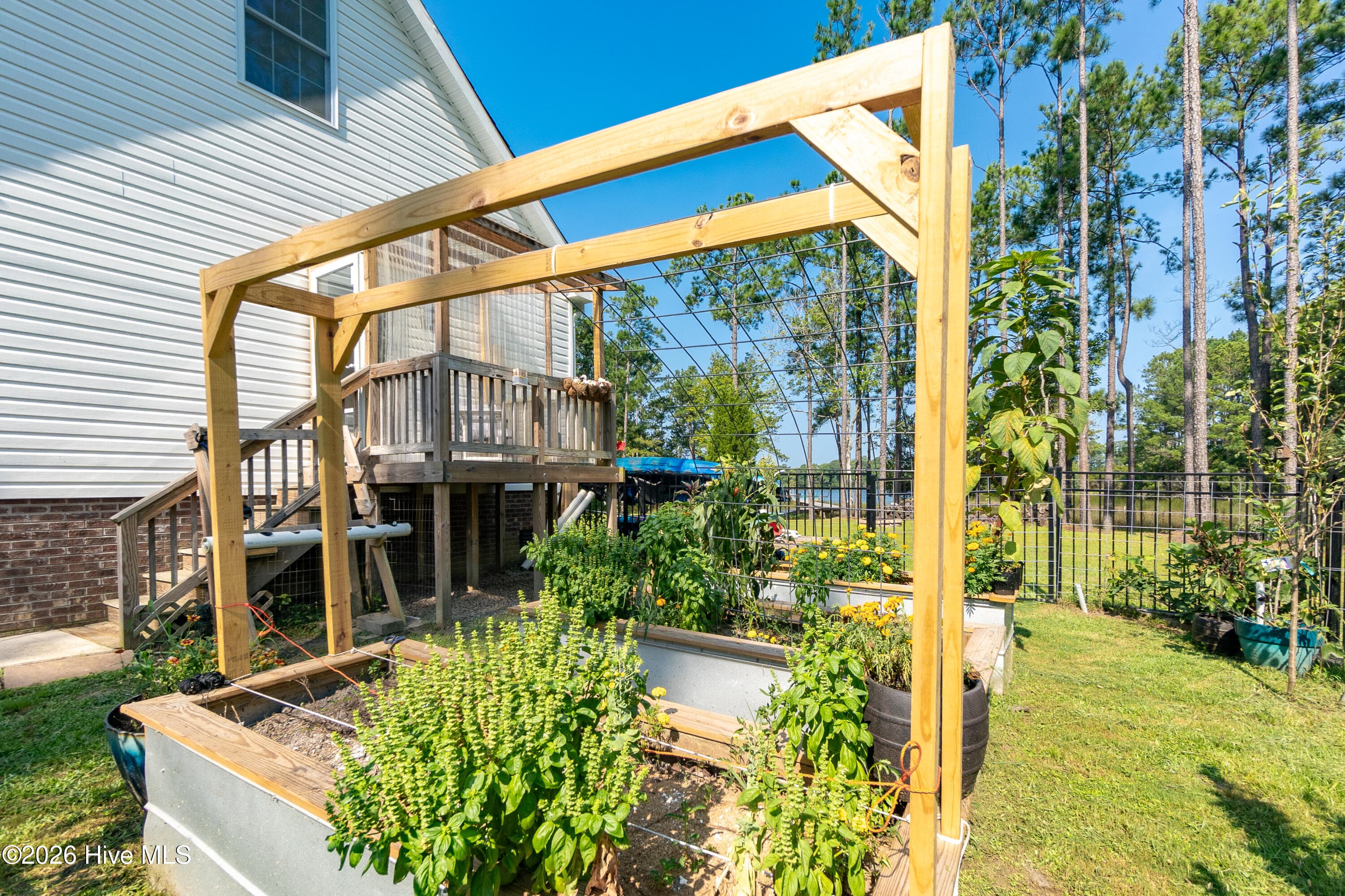 Single Family Residence at 418 Vicksburg Court, Havelock, NC 28532, photo 27 of 40