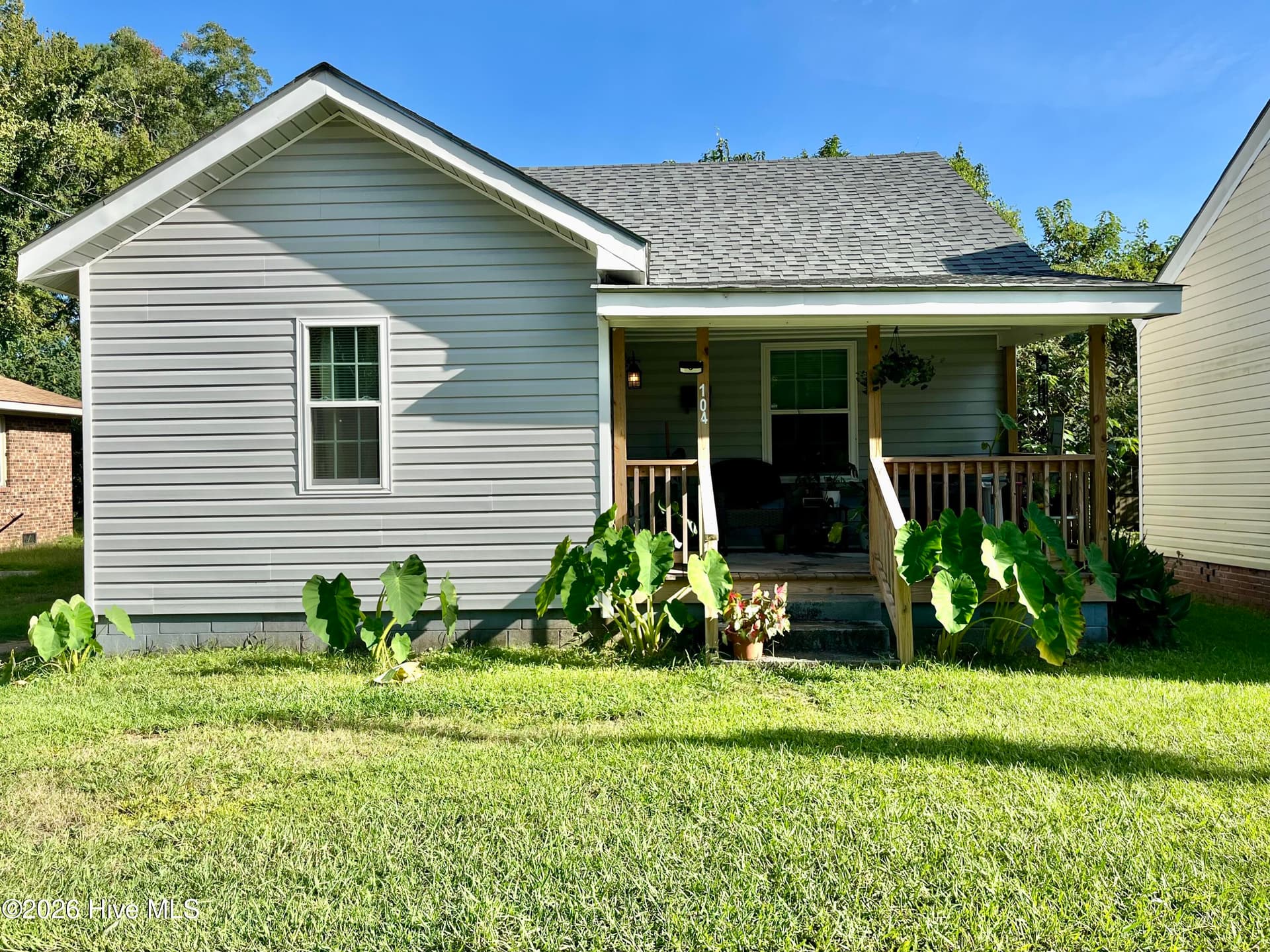 Single Family Residence at 104 Beech Street, Williamston, NC 27892