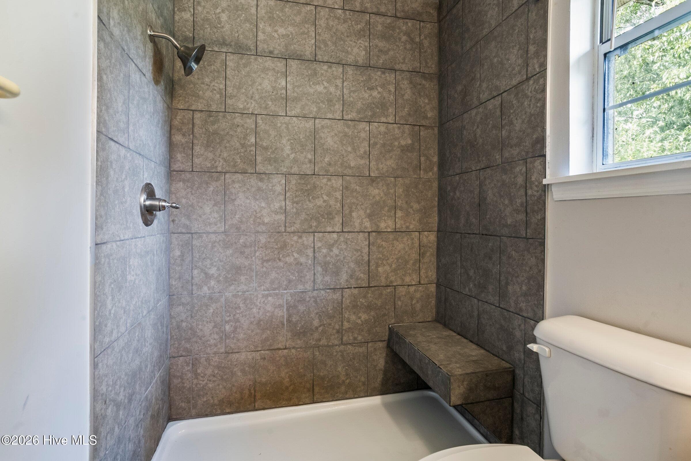 Bench Seat In Shower! - 1951 Stagecoach Road NE, Thomson, GA 30824
