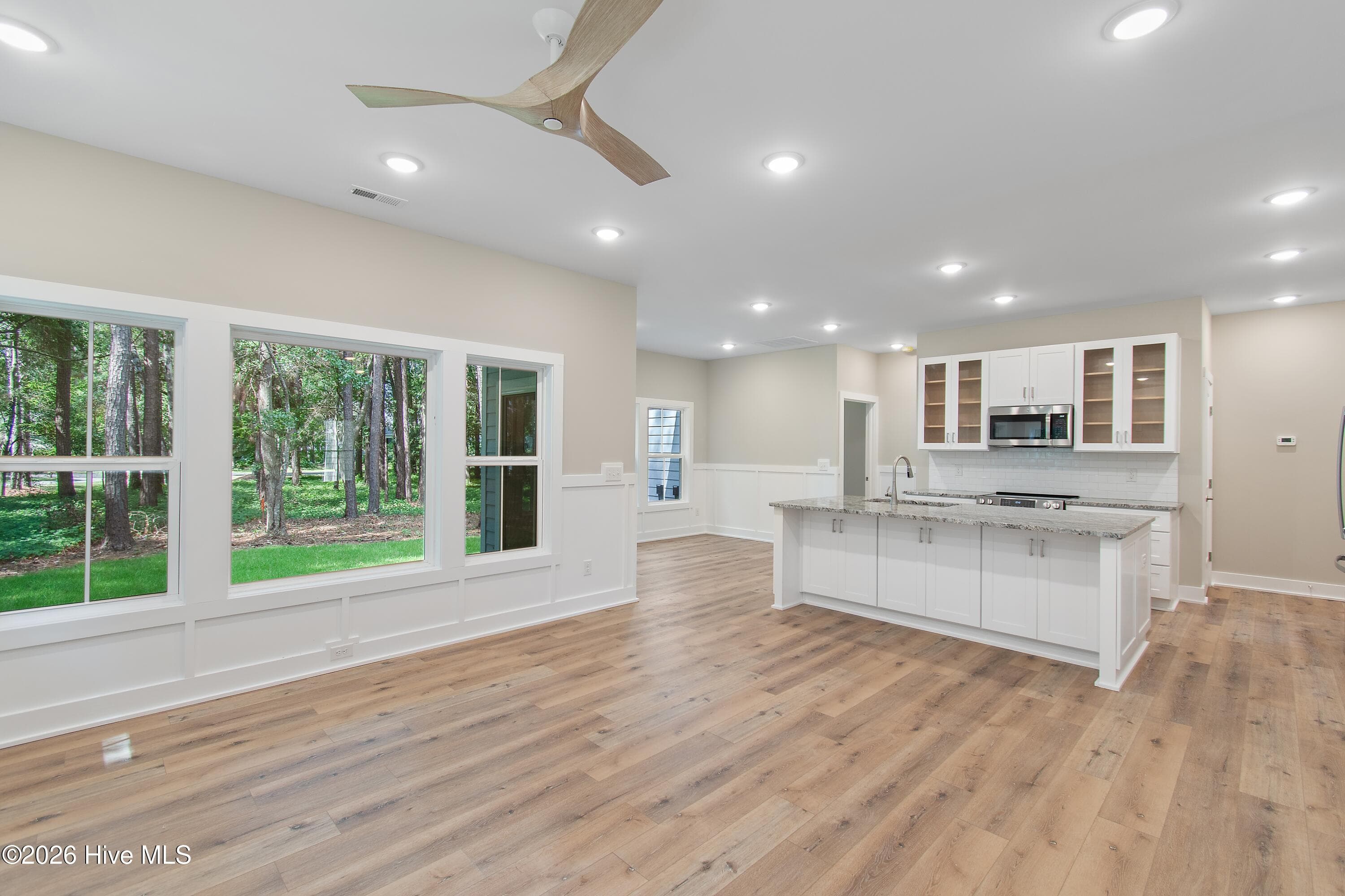 Single Family Residence at 593 Folly Drive, Bolivia, NC 28422, photo 4 of 7