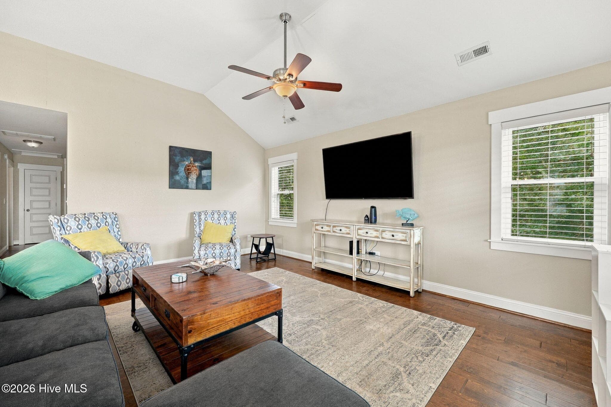 Single Family Residence at 604 W 3rd Street, Kill Devil Hills, NC 27948, photo 16 of 42