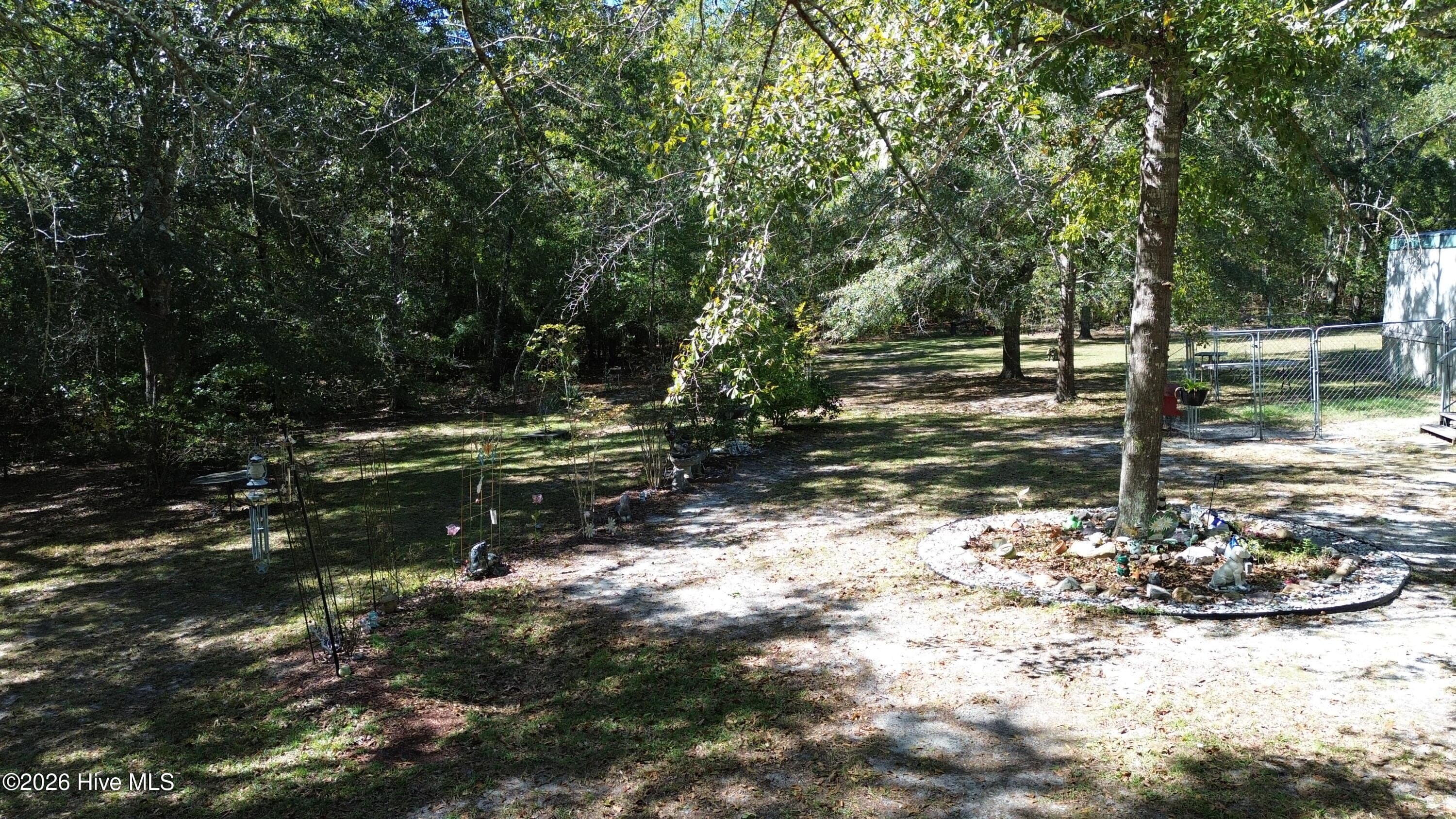 Manufactured Home at 314 Windy Ridge Road, Trenton, SC 29847, photo 31 of 39