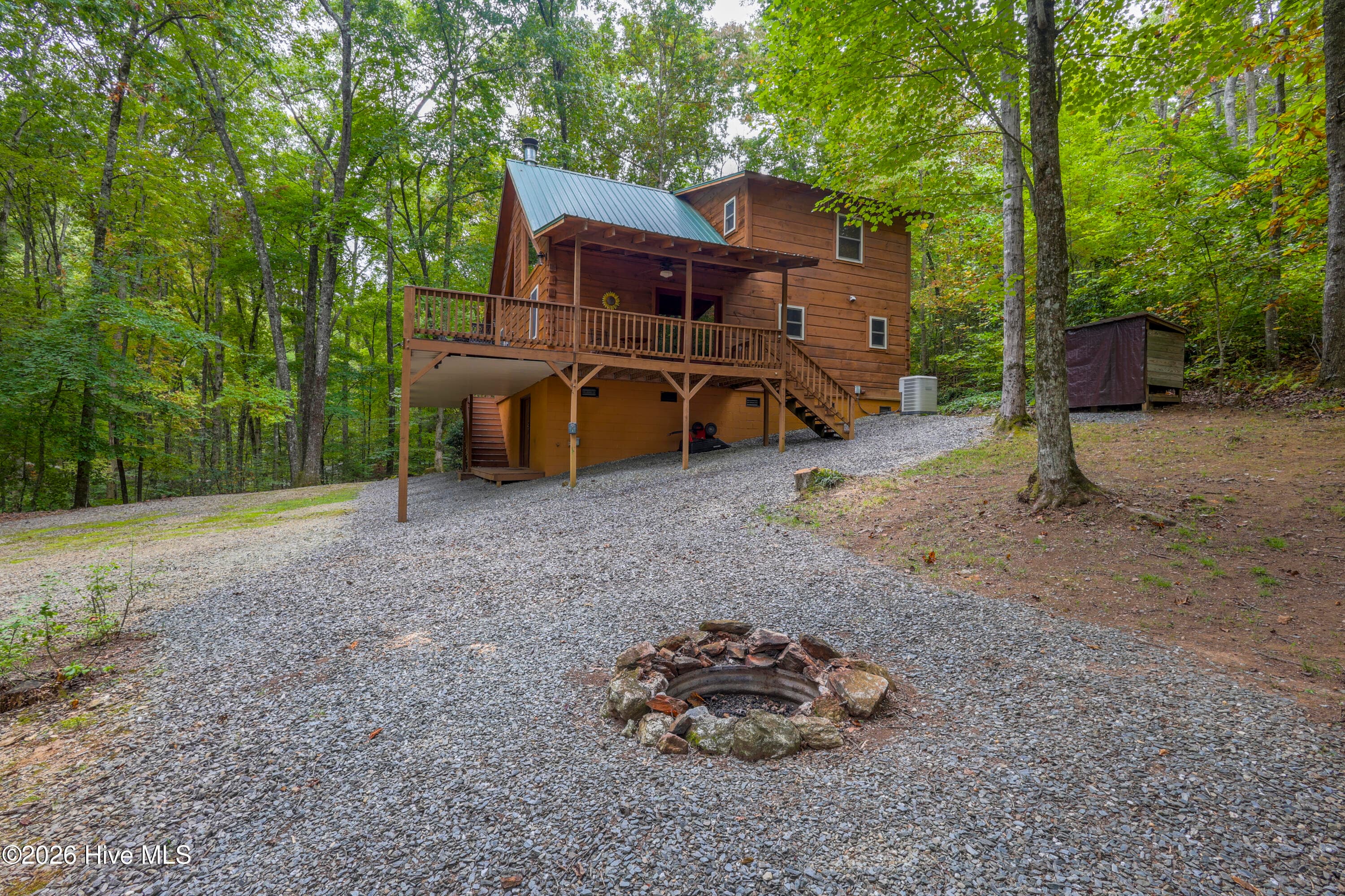 Single Family Residence at 615 Valley View Heights Lane, Andrews, NC 28901, photo 5 of 67