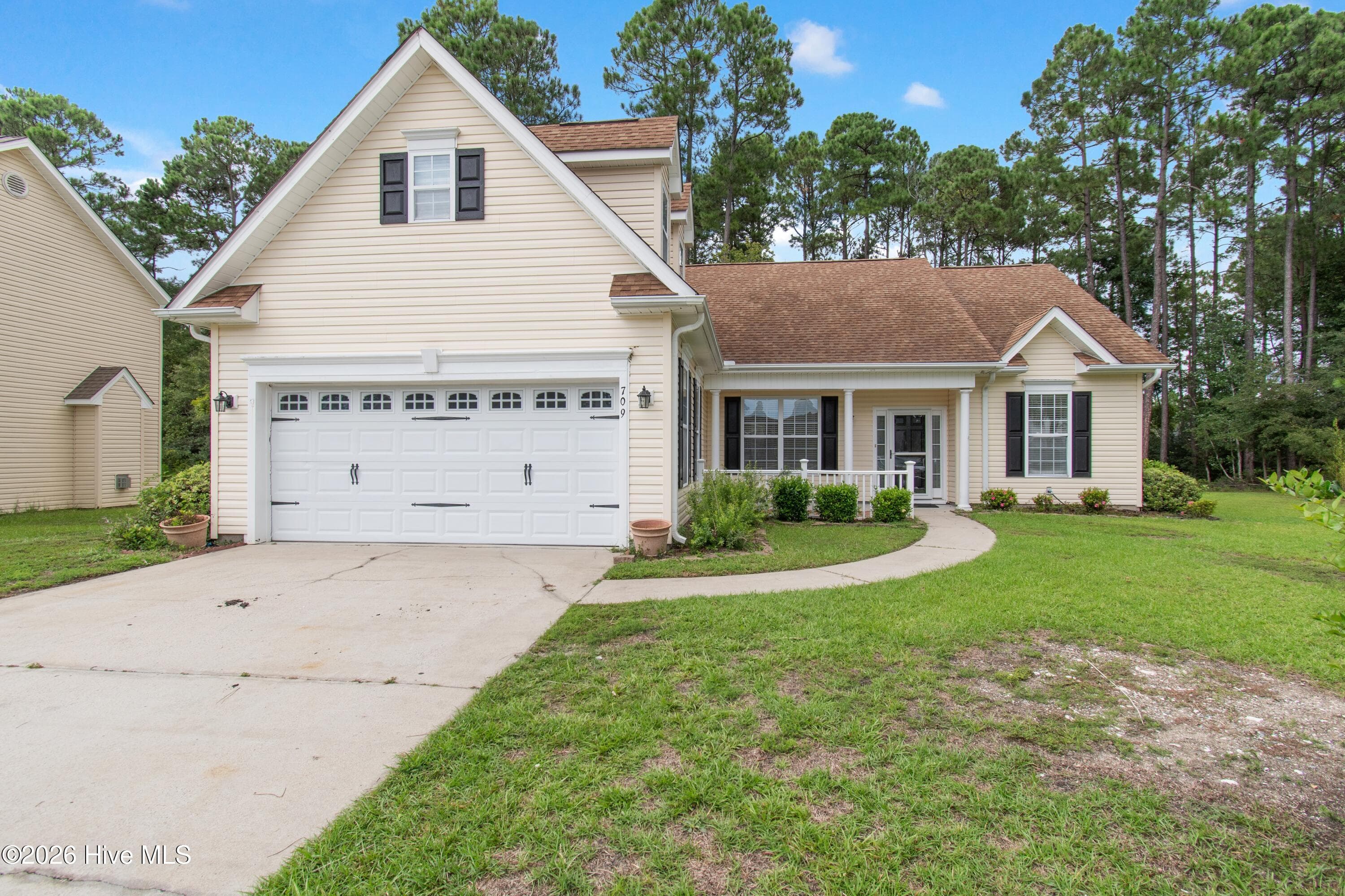 Single Family Residence at 709 E Pipers Glen, Shallotte, NC 28470, photo 3 of 40