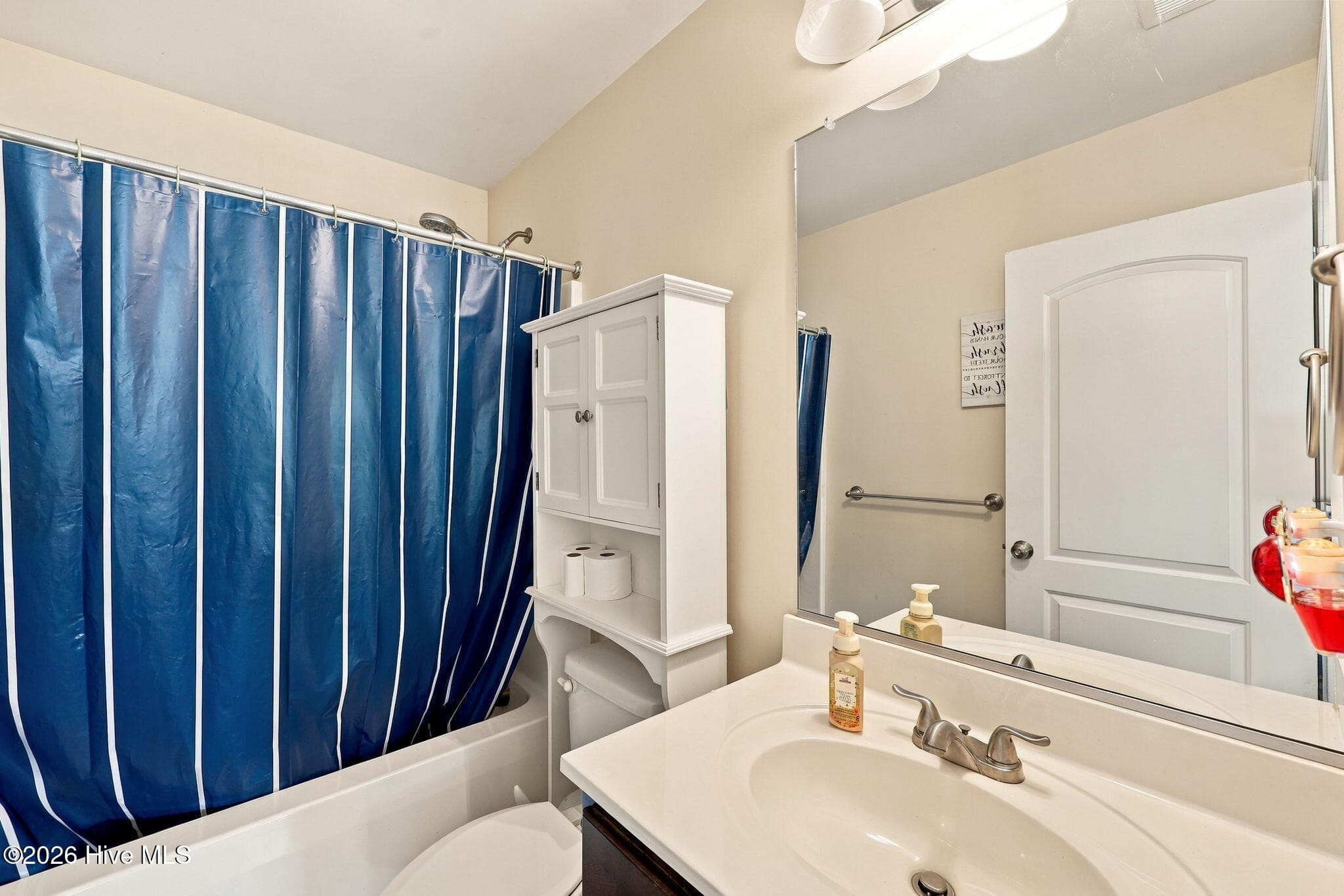 Single Family Residence at 113 Bay Leaf Drive, Currituck, NC 27929, photo 21 of 49